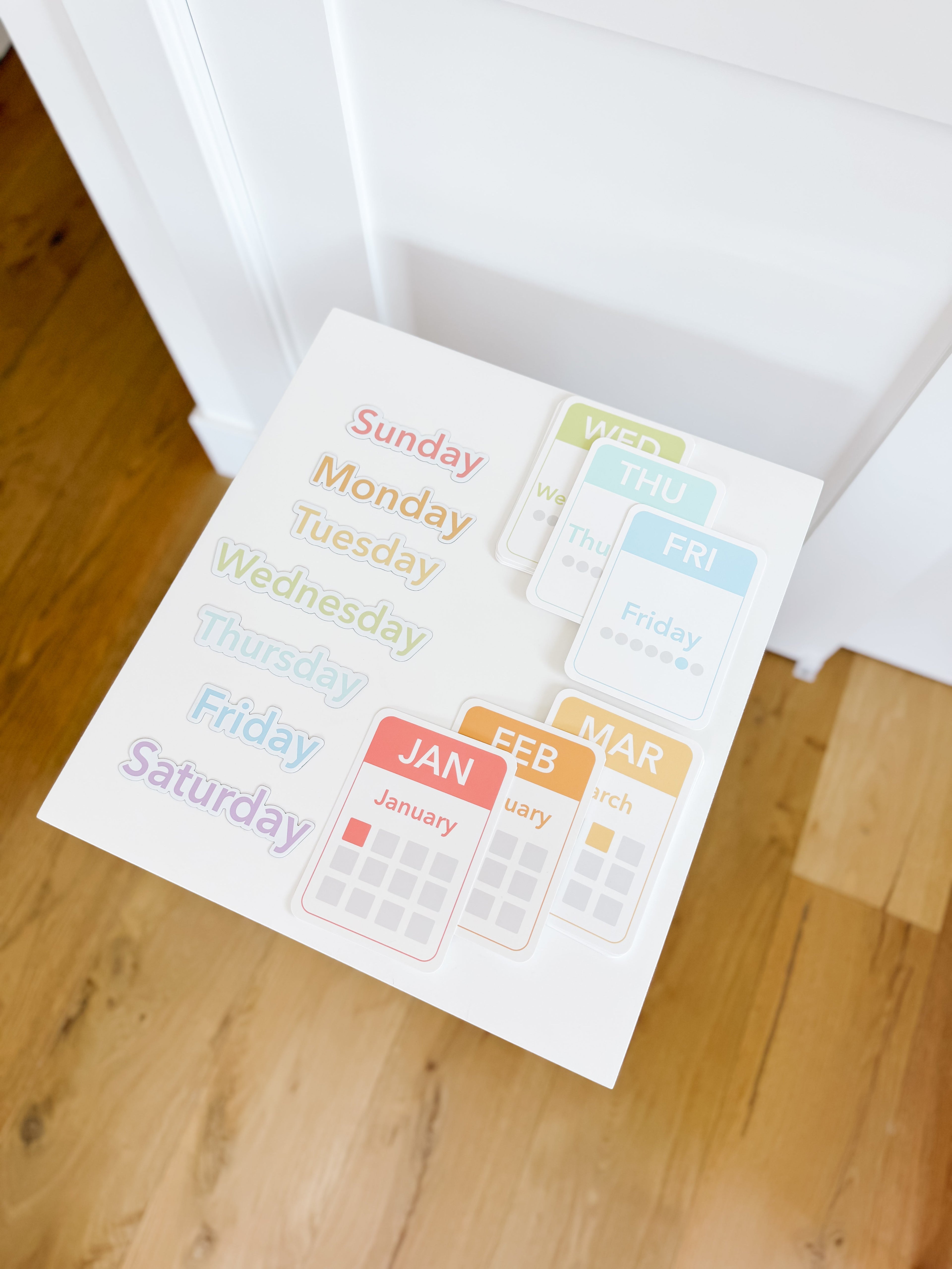 days-months-seasons-flashcards-and-magnets-Gift-Baby-Toys-5