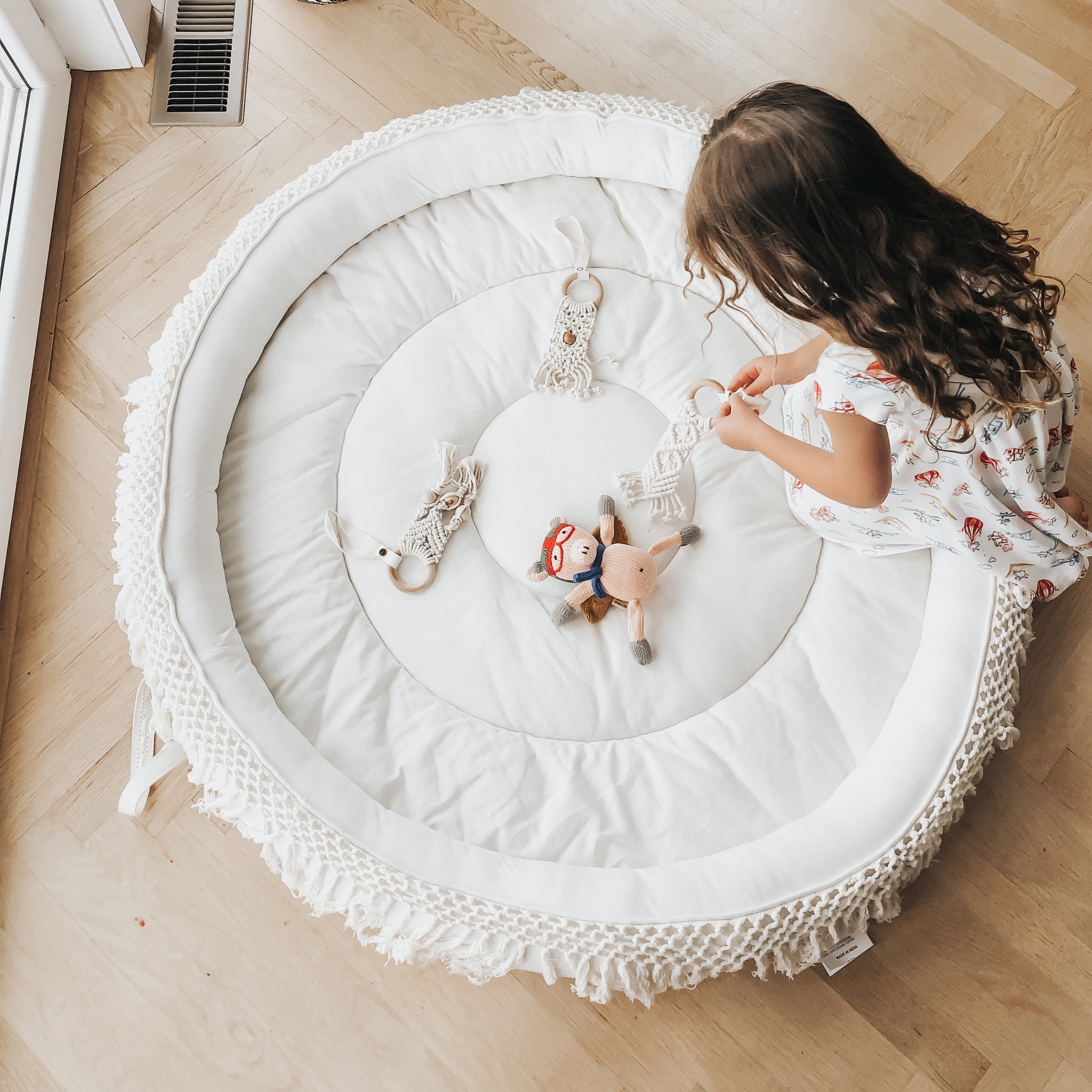 macrame-round-play-mat-Gift-Baby-Toysgear-1