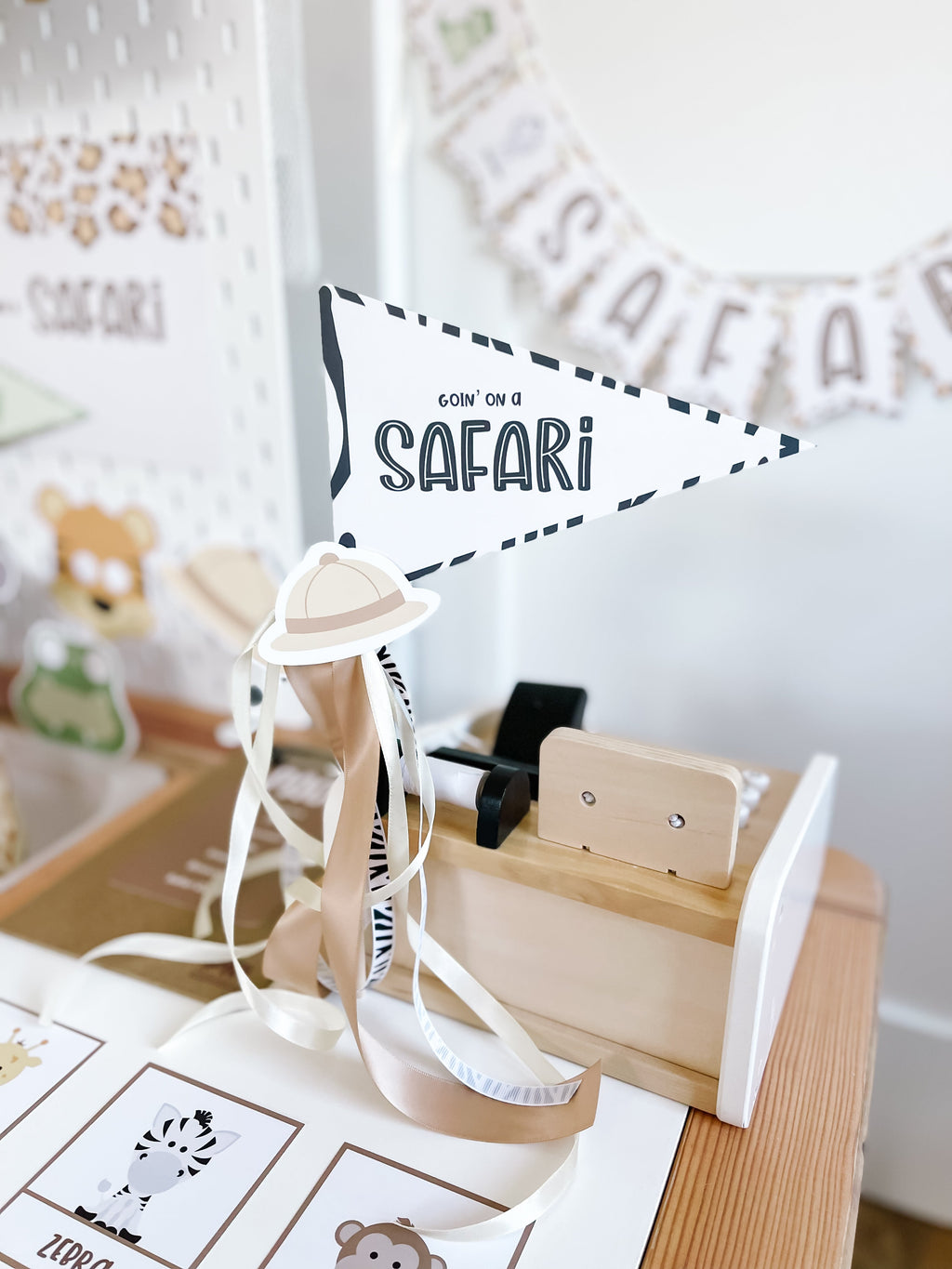 safari-adventure-dramatic-play-kit-Gift-Baby-Toys-28