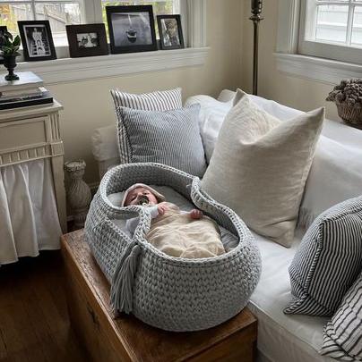 carry-cot-dove-Gift-Baby-Toys-3