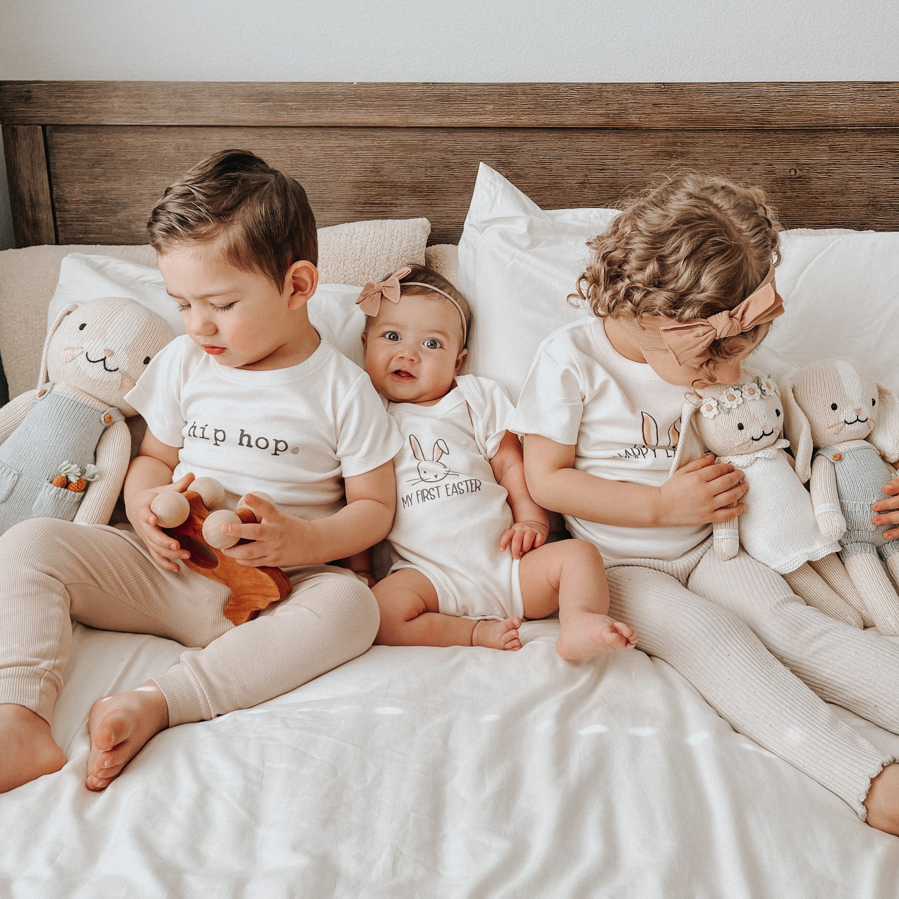 graphic-bodysuit-my-first-easter-Gift-Baby-Toys-7