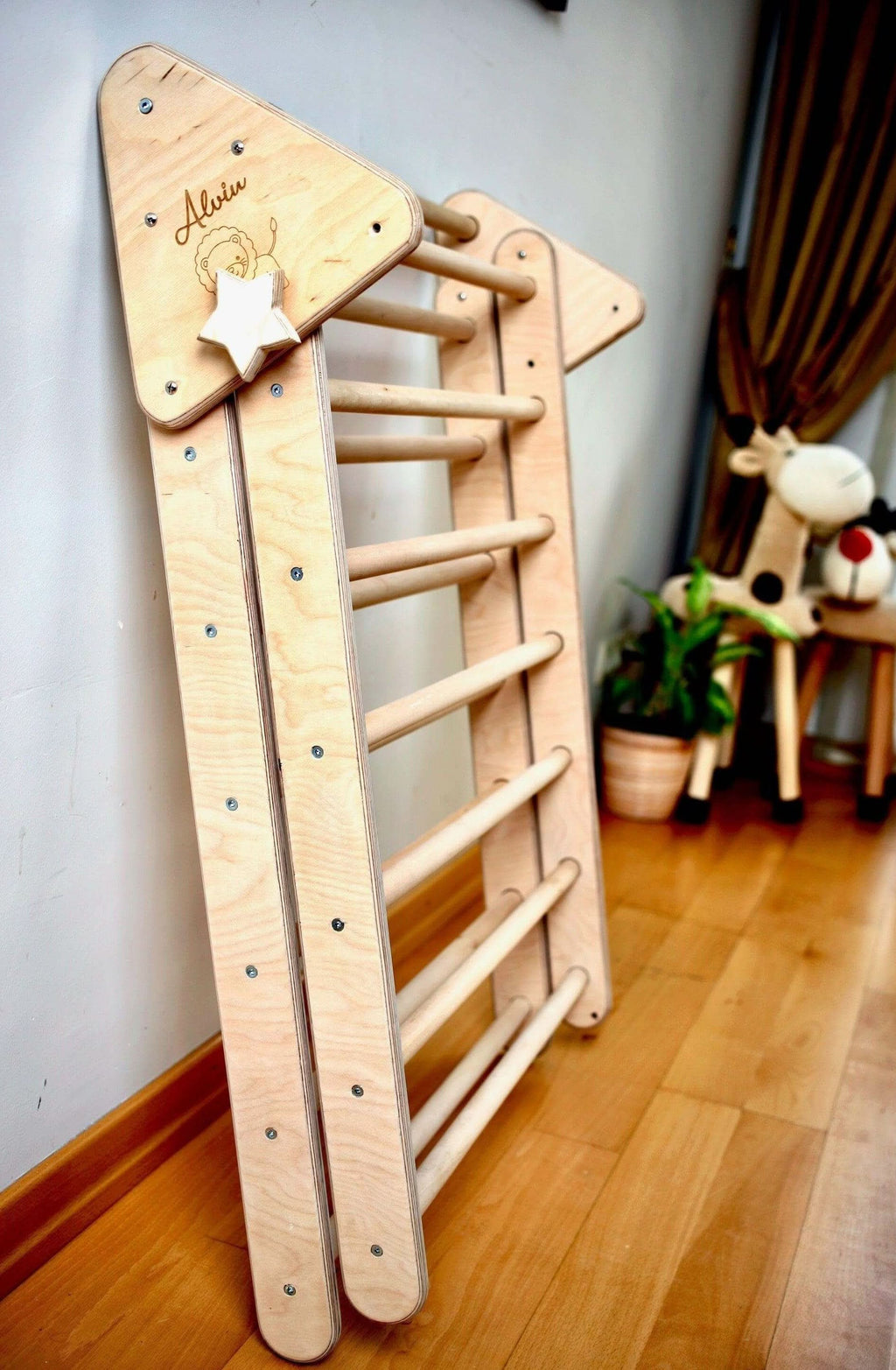 3-size-montessori-triangle-climber-set-indoor-playground-for-kids-Gift-Baby-Toys-6