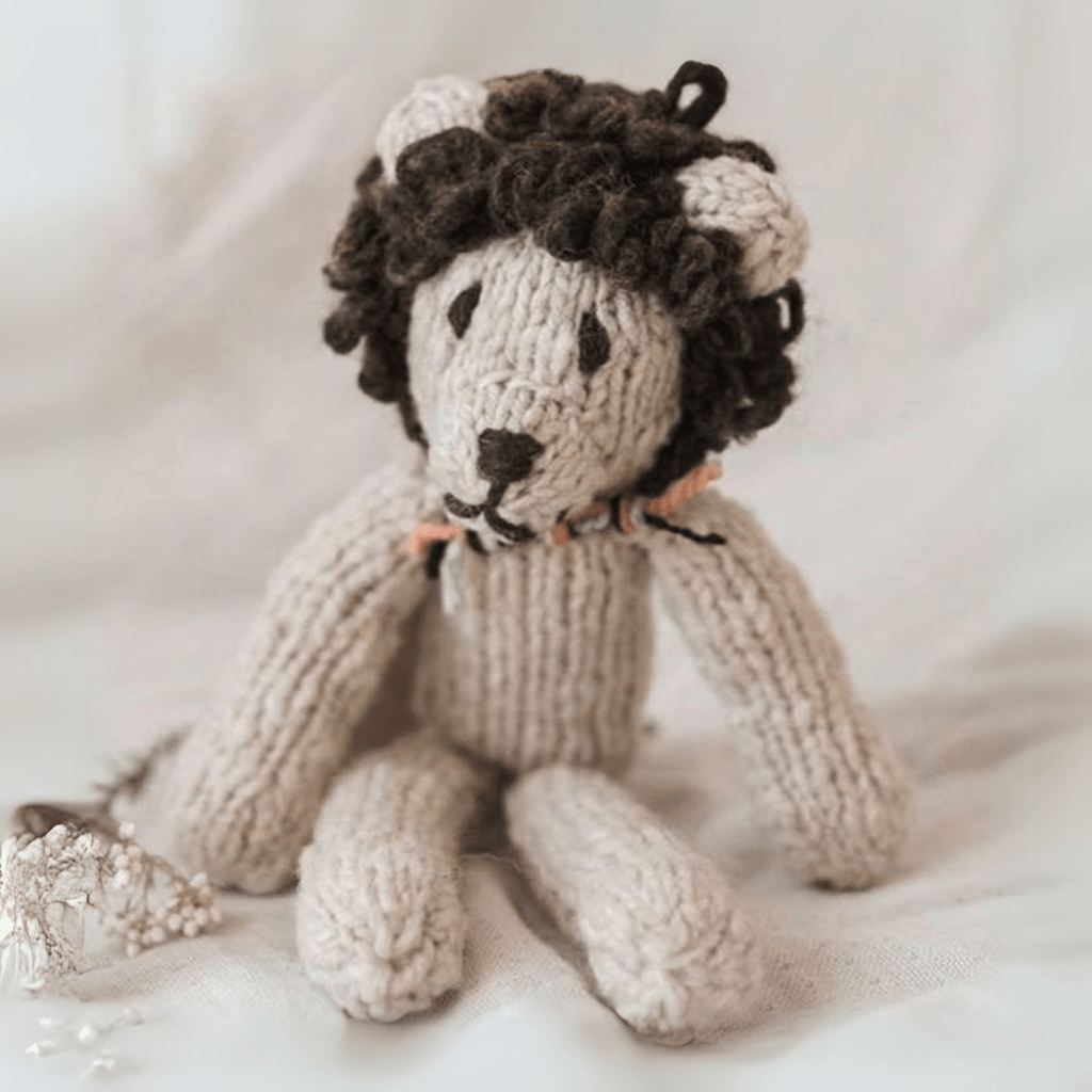 wool-knit-buddy-lionel-the-lion-Gift-Baby-Toysknit dolls-1