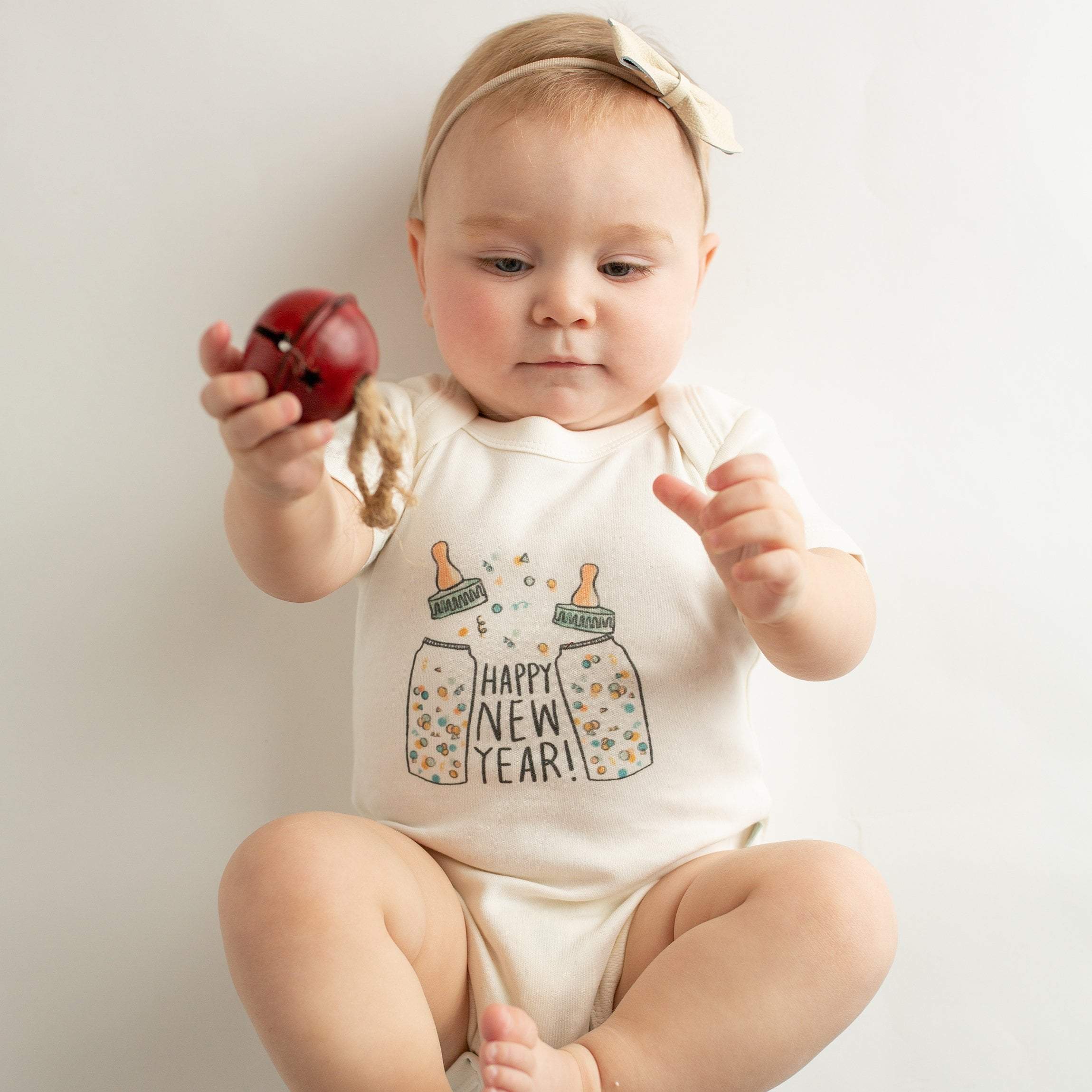 graphic-bodysuit-poppin-bottles-Gift-Baby-Toys-5