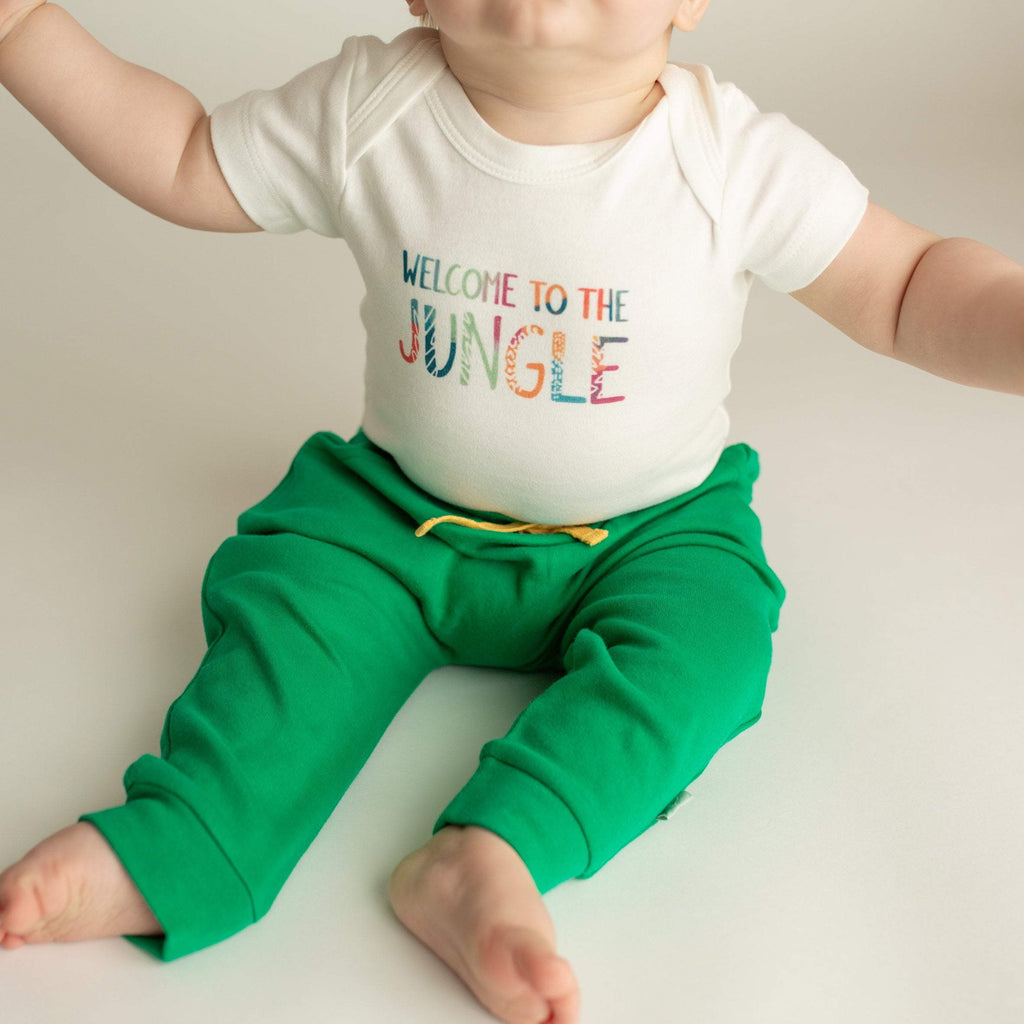 short-sleeve-pajama-set-welcome-to-the-jungle-Gift-Baby-Toys-3