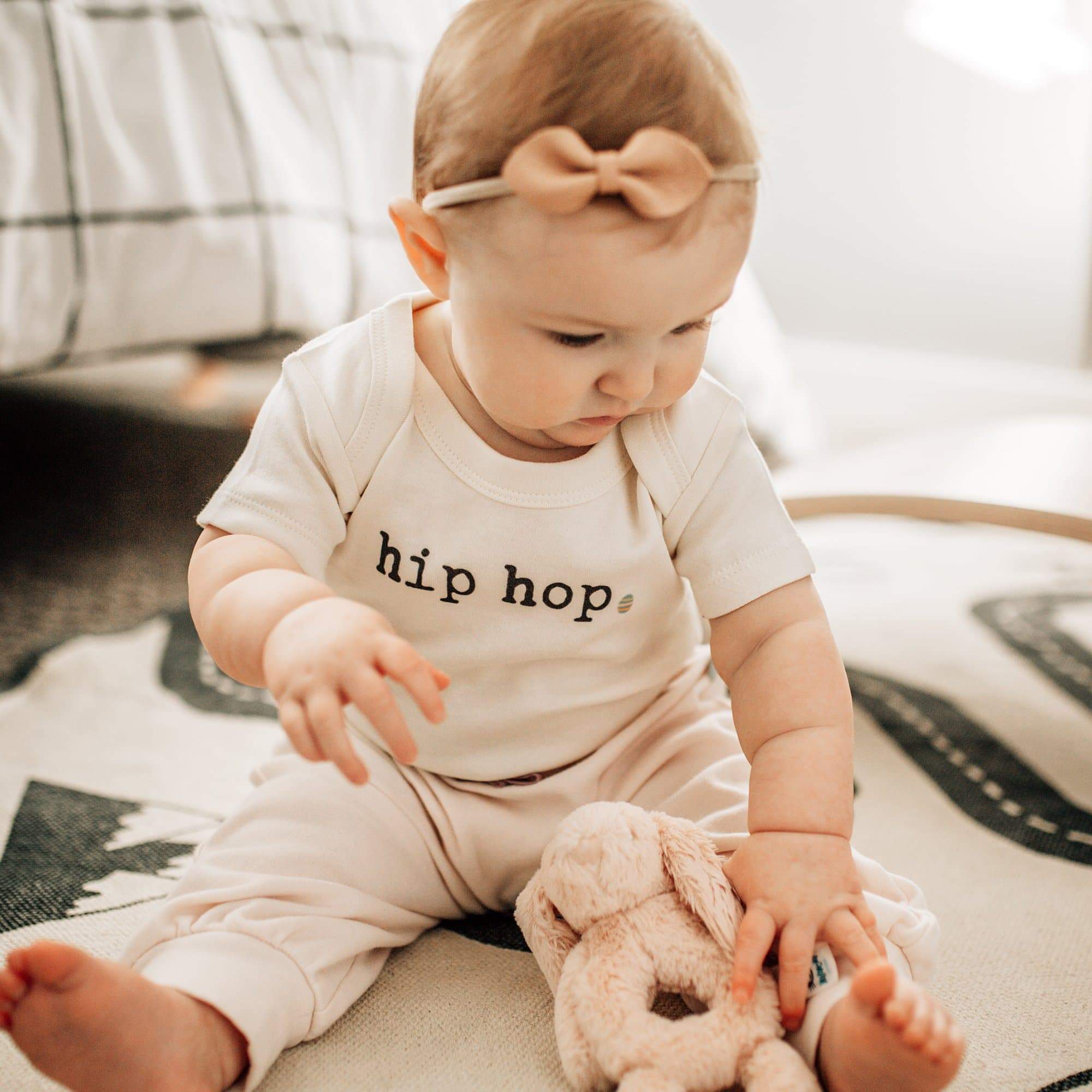 graphic-bodysuit-hip-hop-Gift-Baby-Toys-2