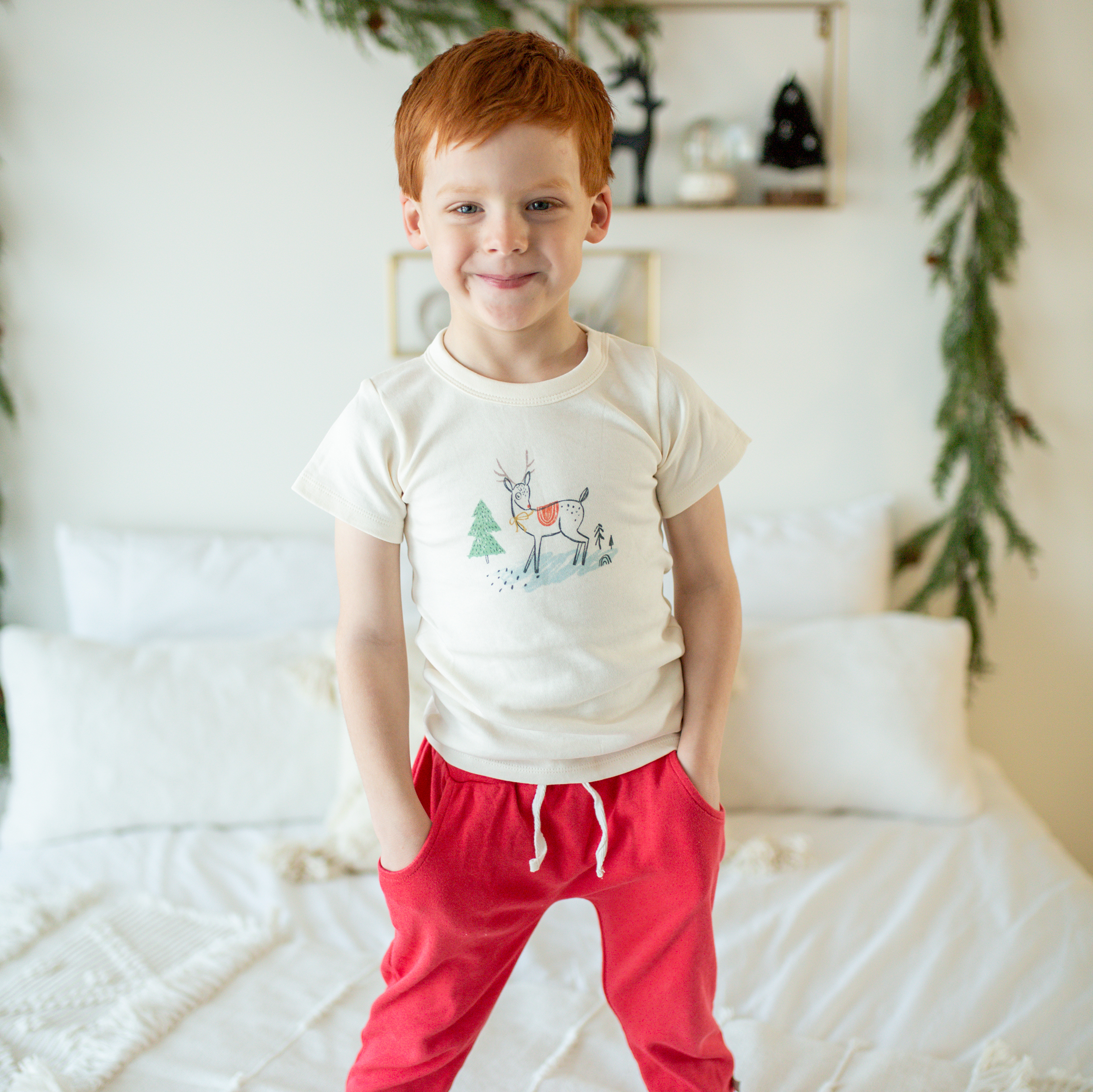 graphic-tee-christmas-deer-Gift-Baby-Toys-2