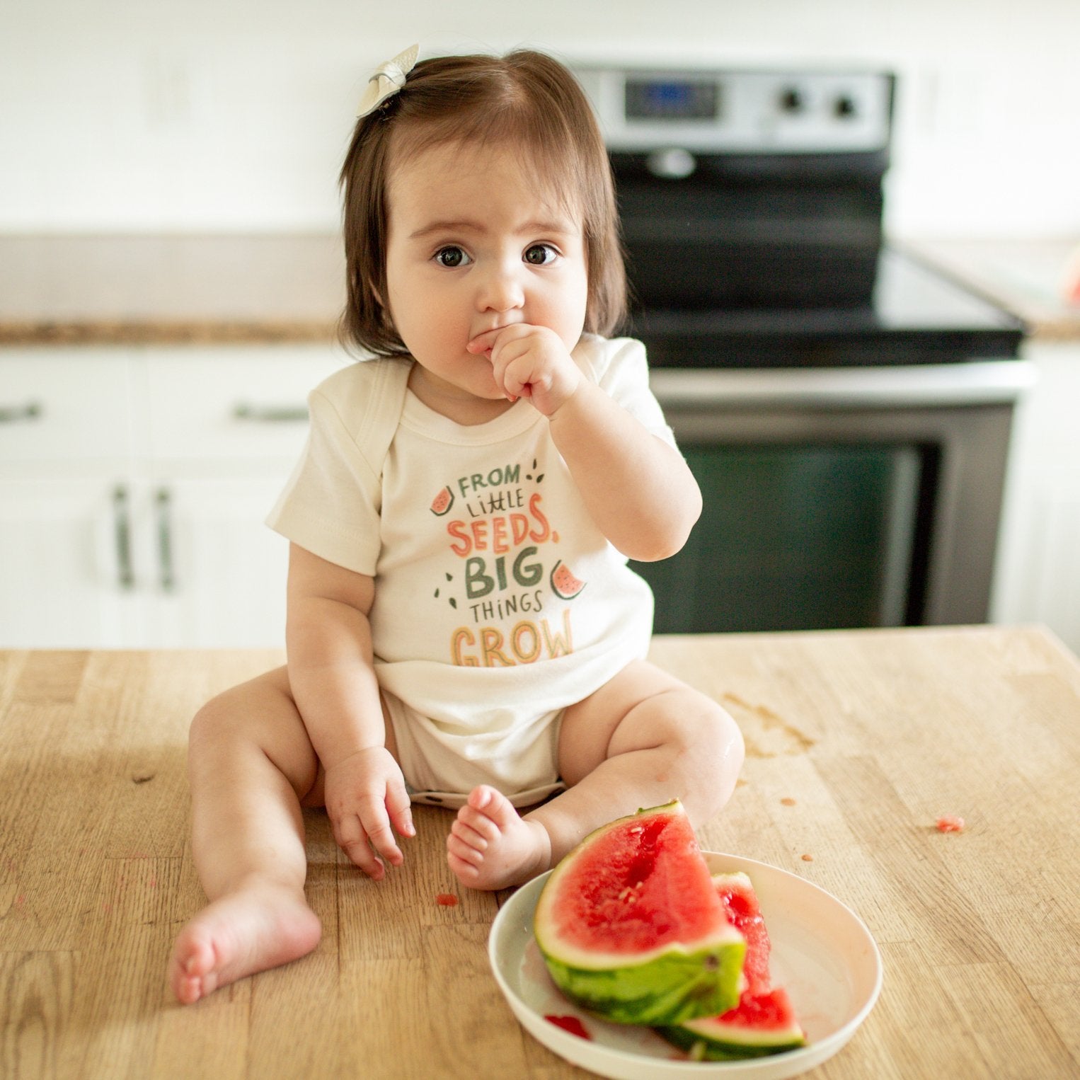 graphic-bodysuit-from-little-seeds-Gift-Baby-Toys-3
