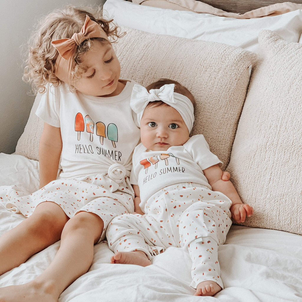 graphic-bodysuit-hello-summer-Gift-Baby-Toys-2