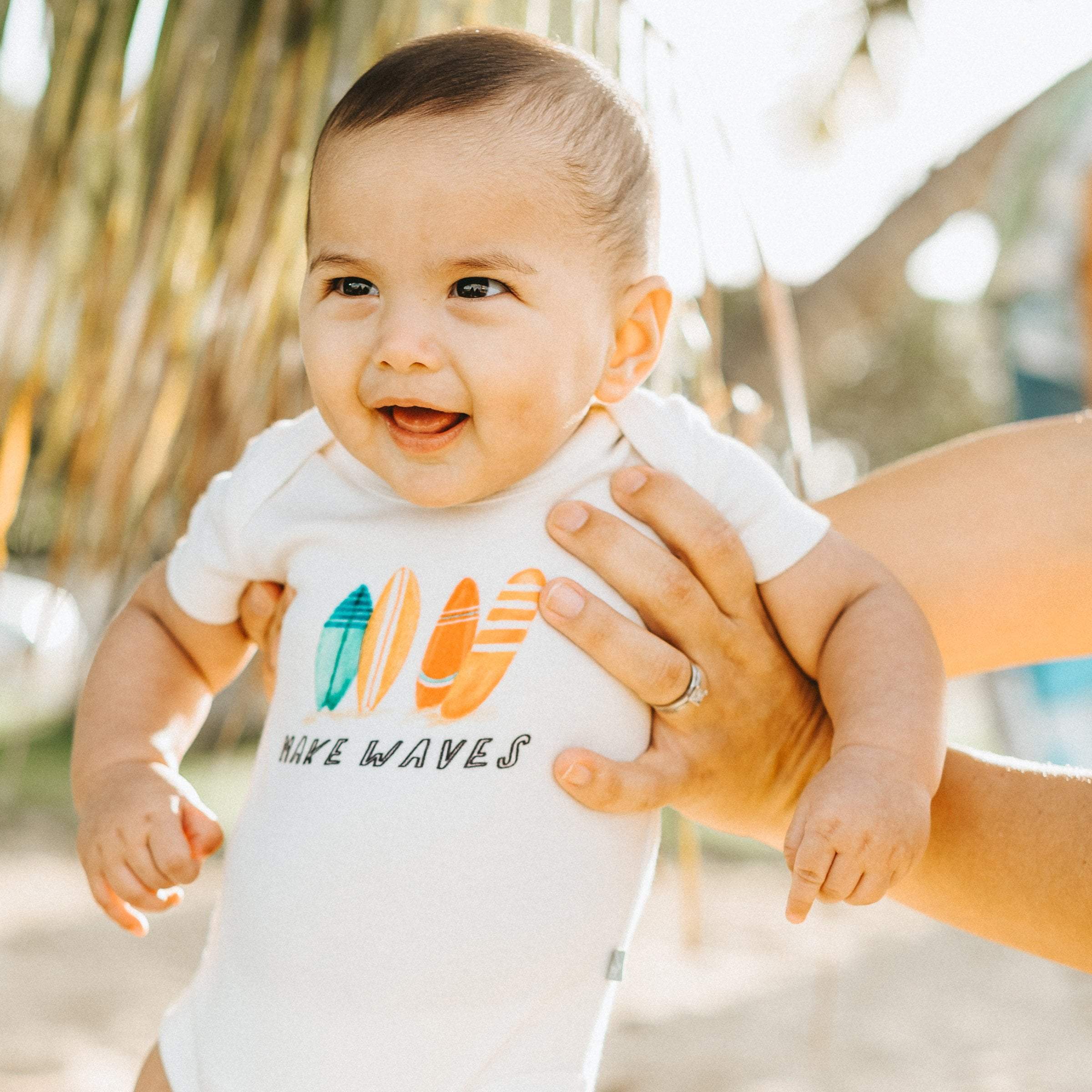 graphic-bodysuit-make-waves-Gift-Baby-Toys-2