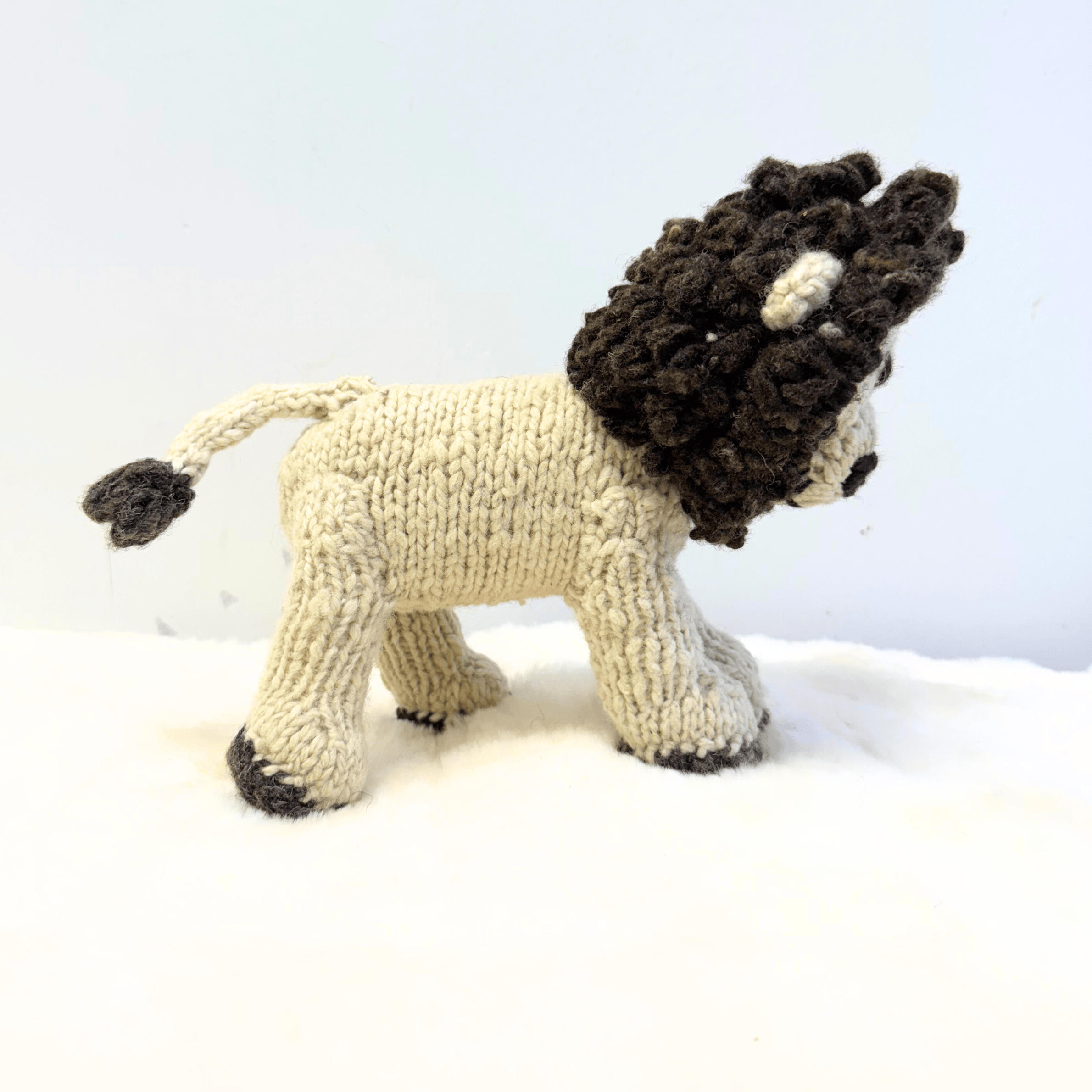 wool-knit-buddy-chester-the-lion-Gift-Baby-Toys-3
