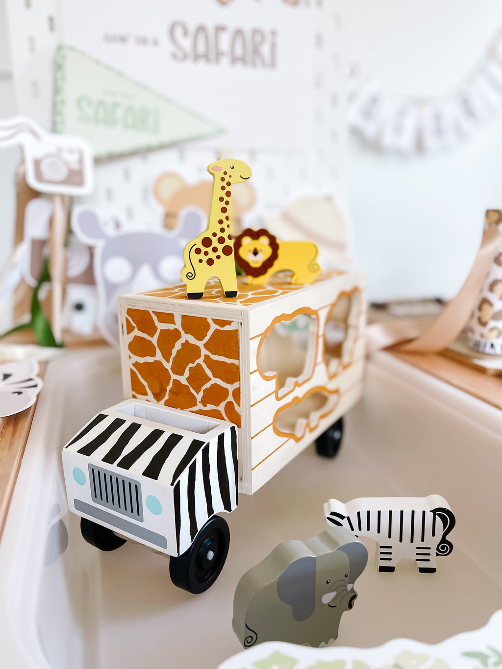 safari-adventure-dramatic-play-kit-Gift-Baby-Toys-7
