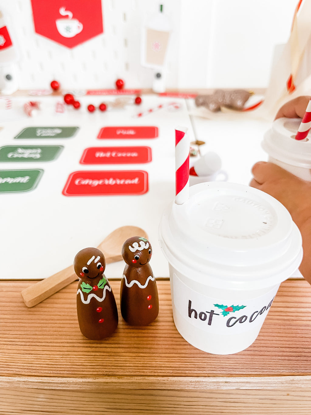 hot-cocoa-dramatic-play-printables-Gift-Baby-Toys-24