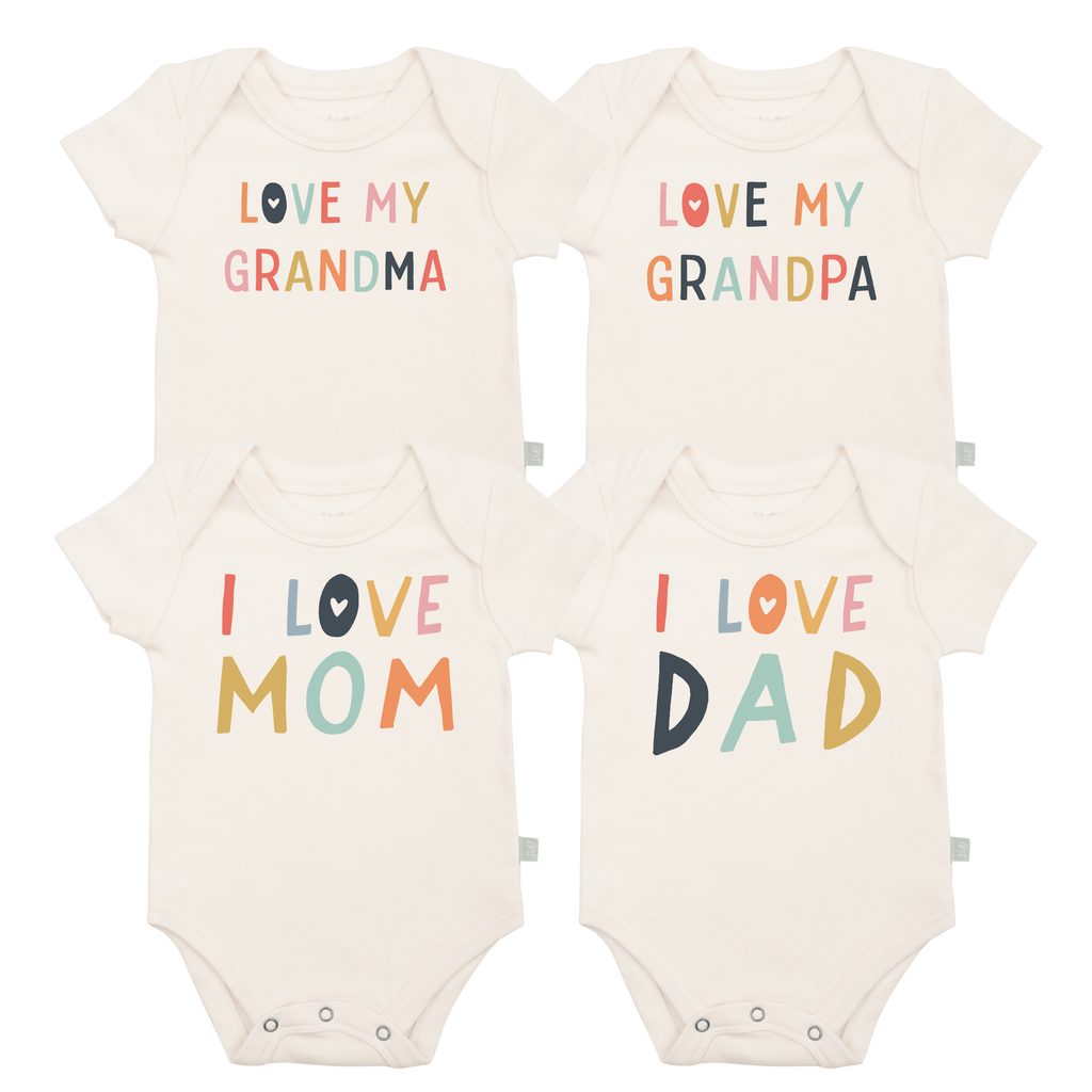 graphic-bodysuit-set-all-in-the-family-Gift-Baby-Toysgift-set-1