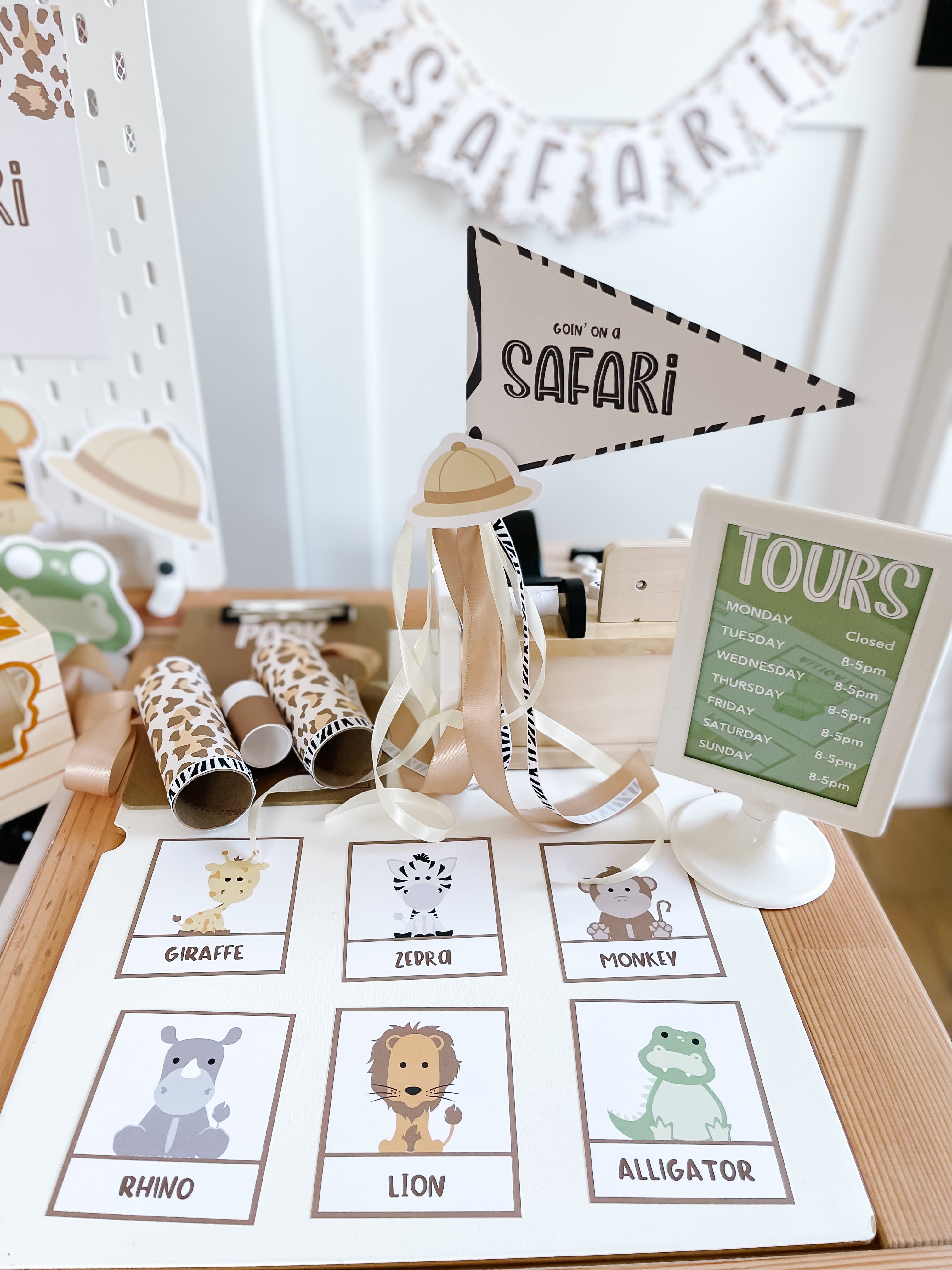 safari-adventure-dramatic-play-kit-Gift-Baby-Toys-2