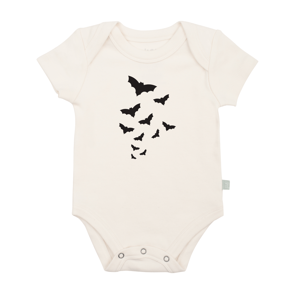 graphic-bodysuit-bats-Gift-Baby-Toysbodysuits-1