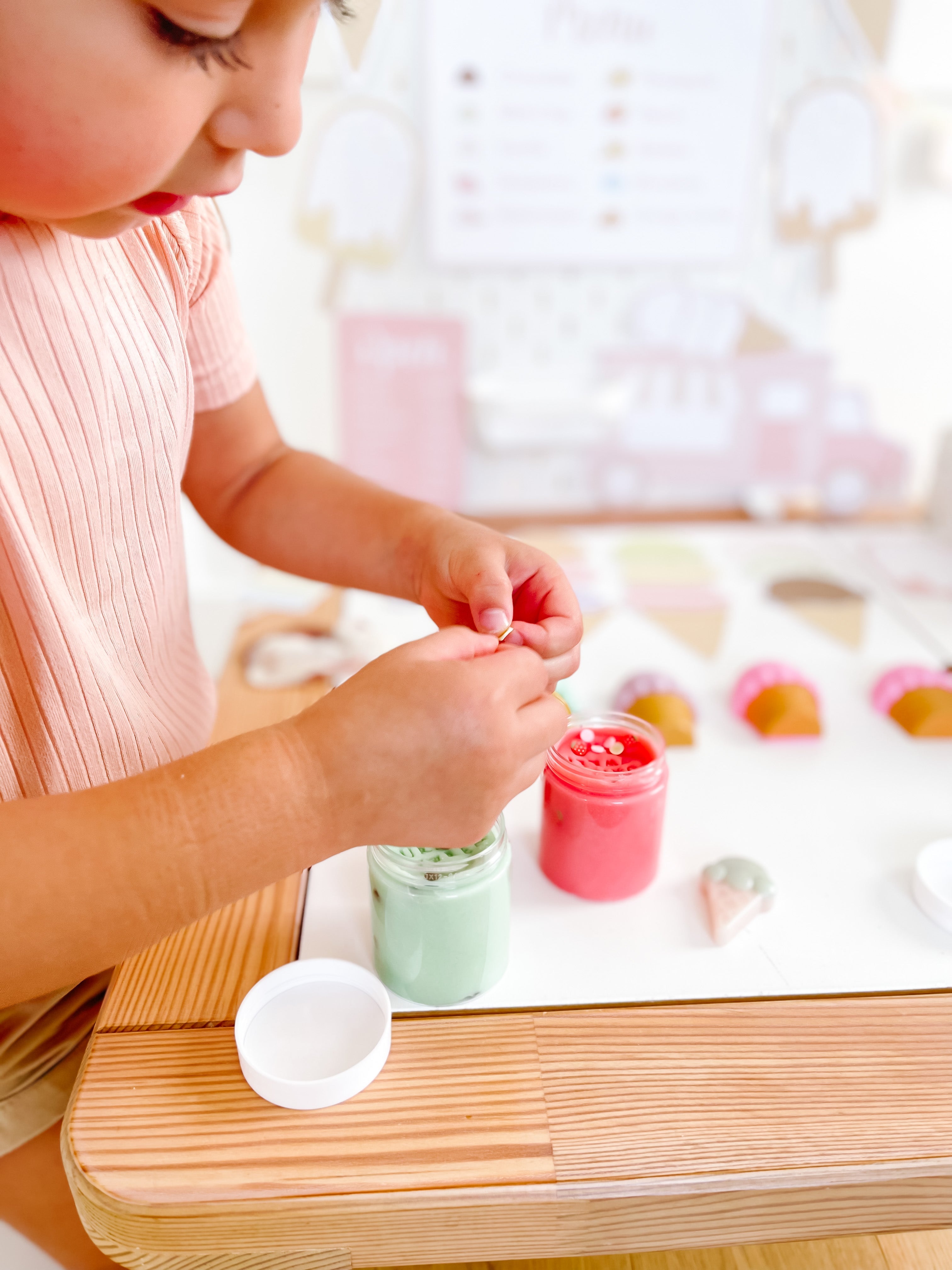 ice-cream-shop-dramatic-play-Gift-Baby-Toys-34
