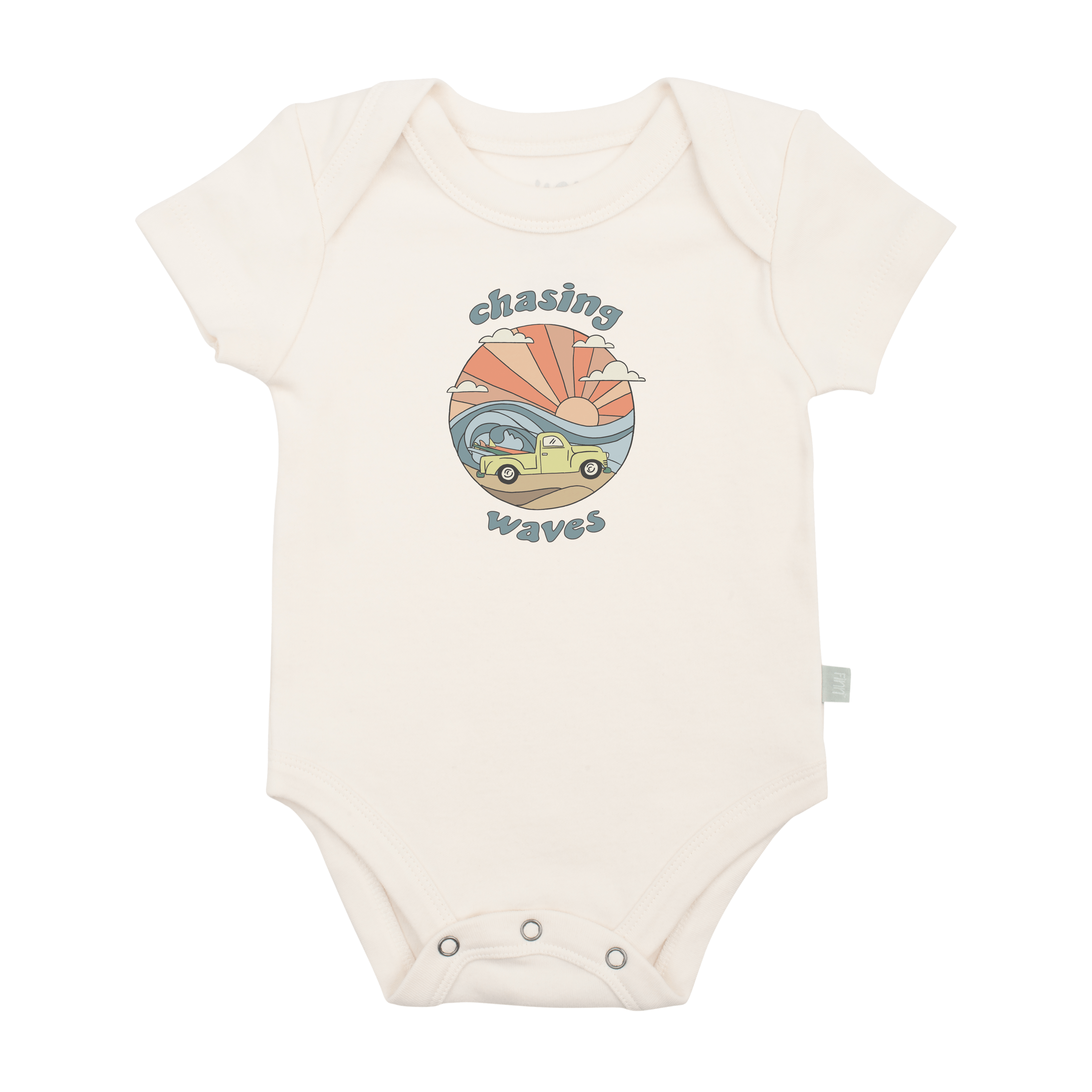 graphic-bodysuit-chasing-waves-Gift-Baby-Toysbodysuits-1