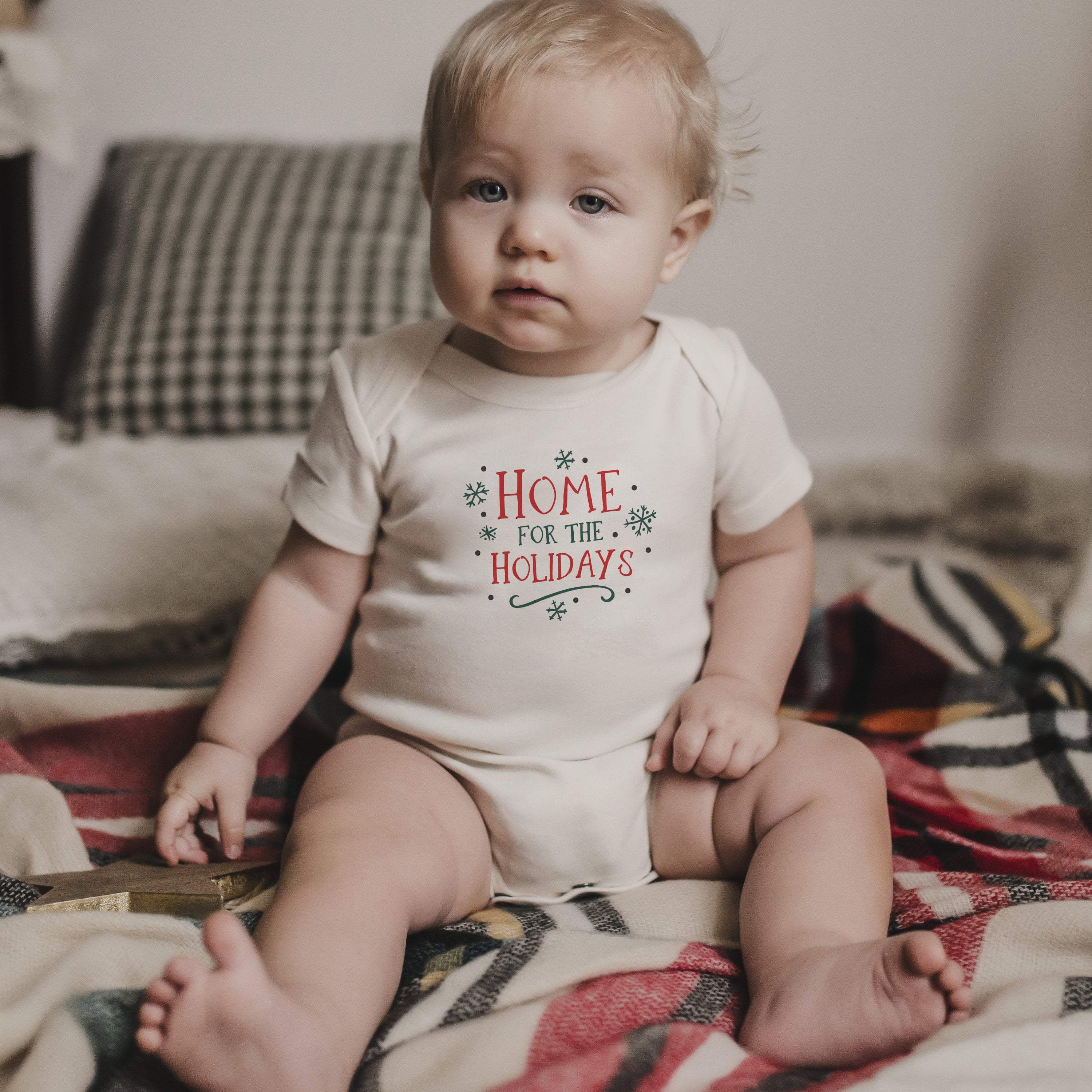 graphic-bodysuit-home-for-the-holidays-Gift-Baby-Toys-2