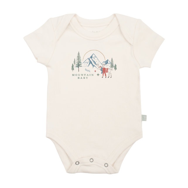 graphic-bodysuit-mountain-baby-Gift-Baby-Toys-3