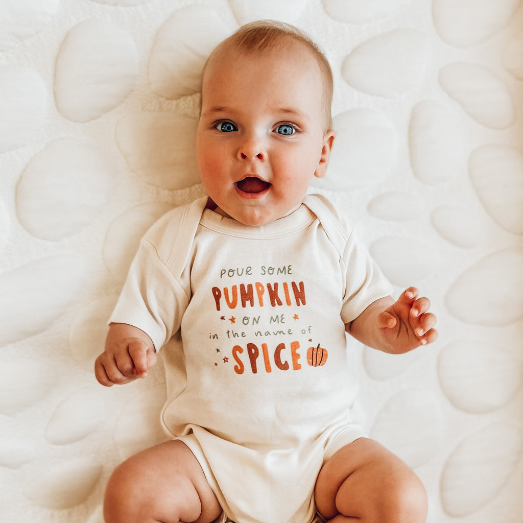 graphic-bodysuit-pour-some-pumpkin-Gift-Baby-Toys-3