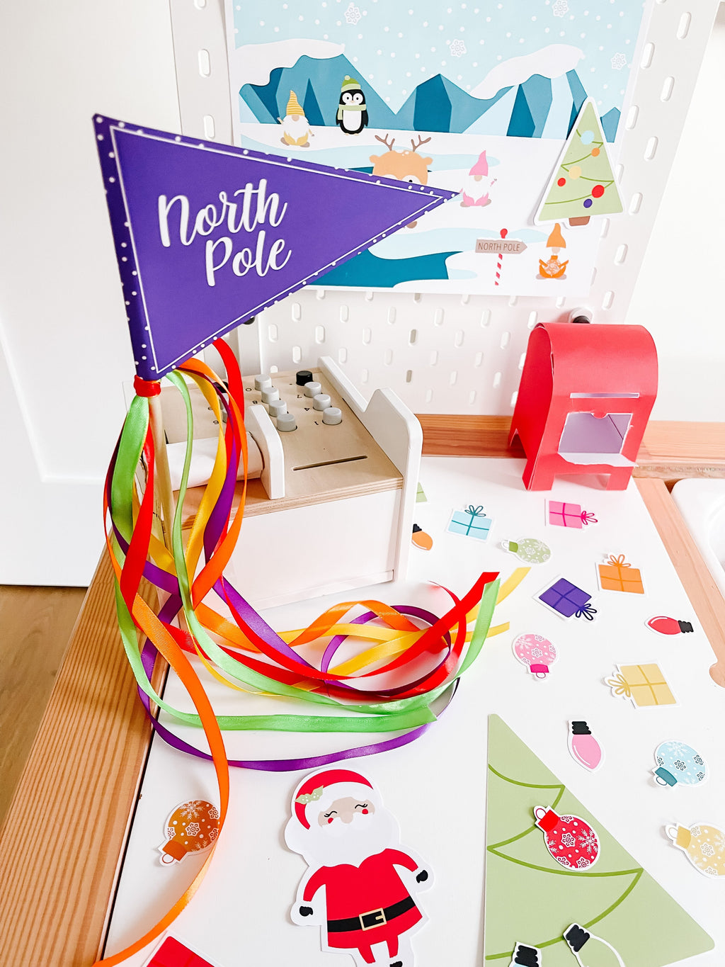 whoville-grinch-sensory-dramatic-play-Gift-Baby-Toys-31