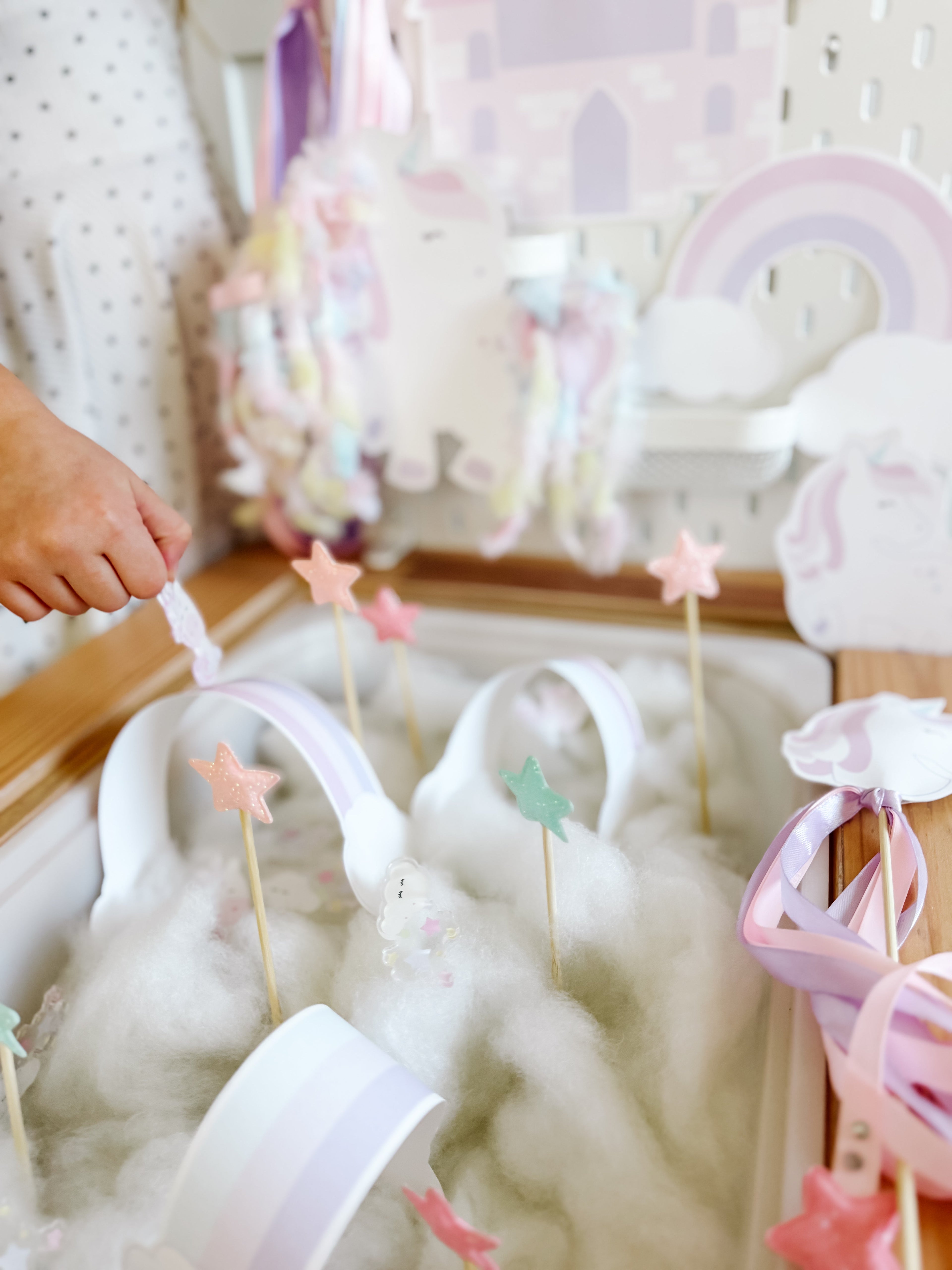 unicorn-sensory-dramatic-play-setup-Gift-Baby-Toys-18