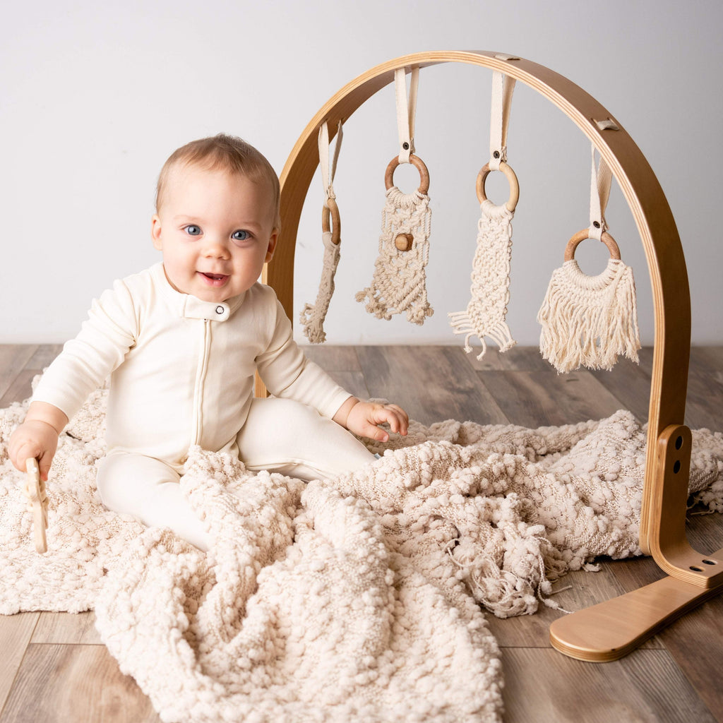 2-pc-zipper-footie-set-ivory-heather-grey-Gift-Baby-Toys-2