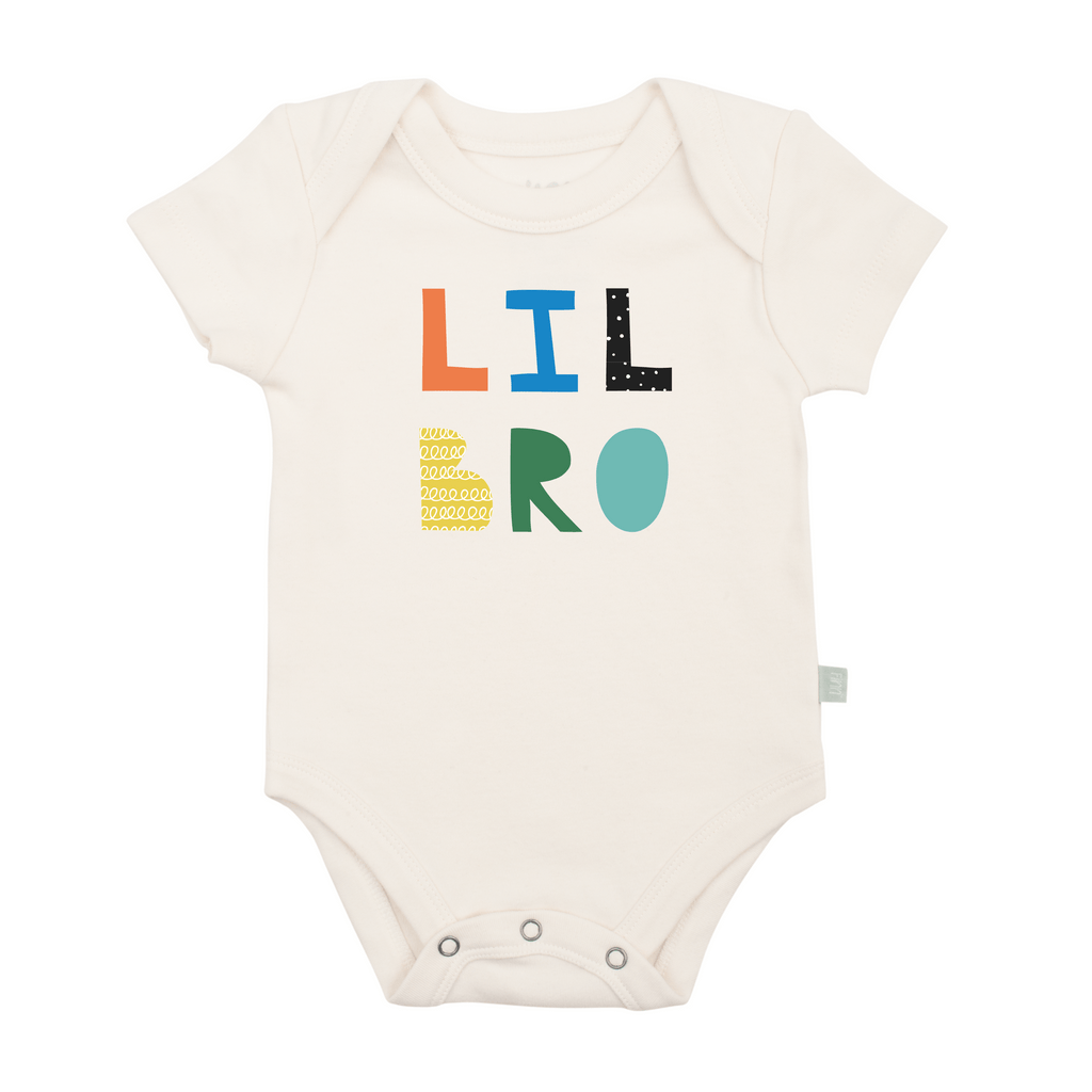 graphic-bodysuit-lil-bro-Gift-Baby-Toysbodysuits-1