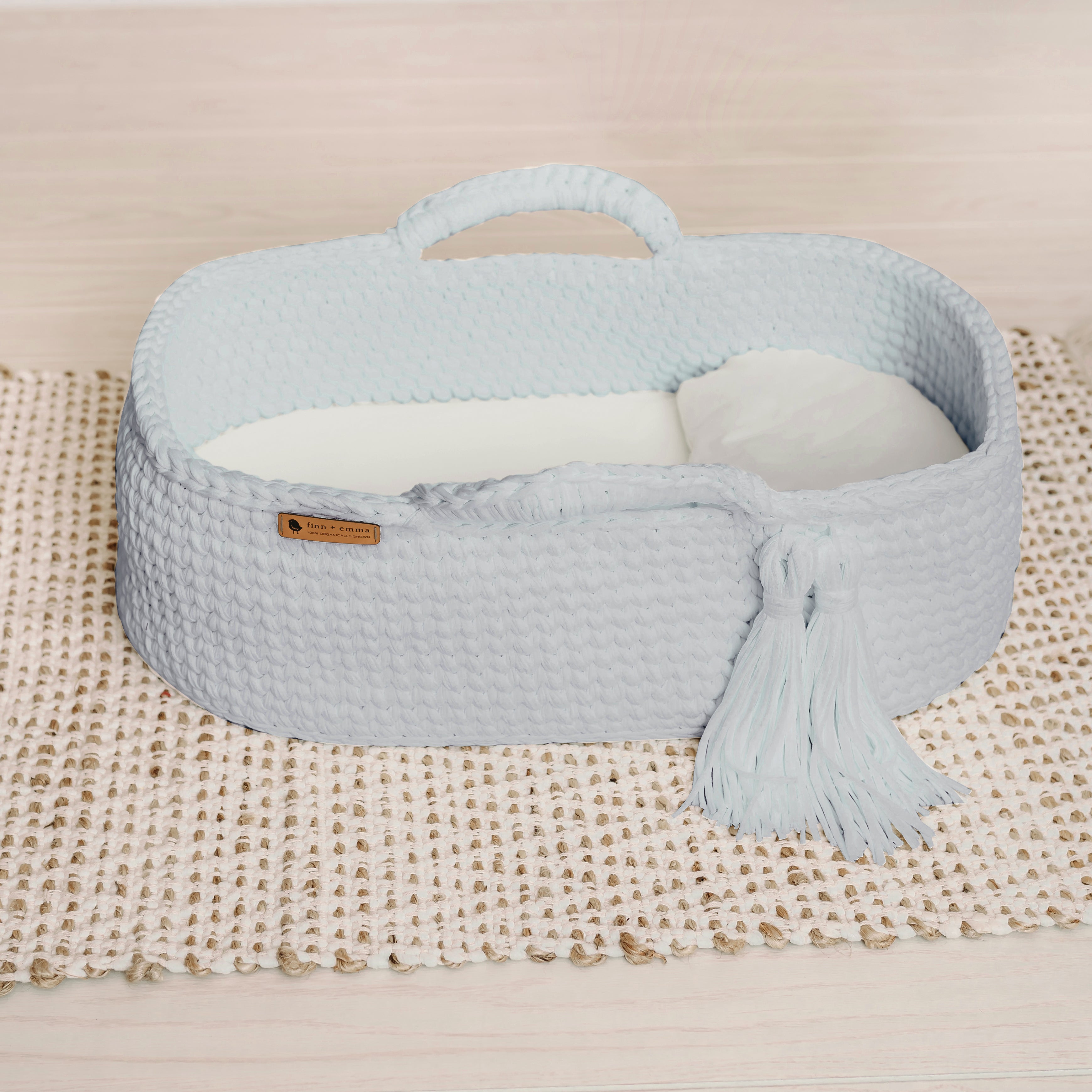 carry-cot-light-blue-Gift-Baby-Toysgear-1