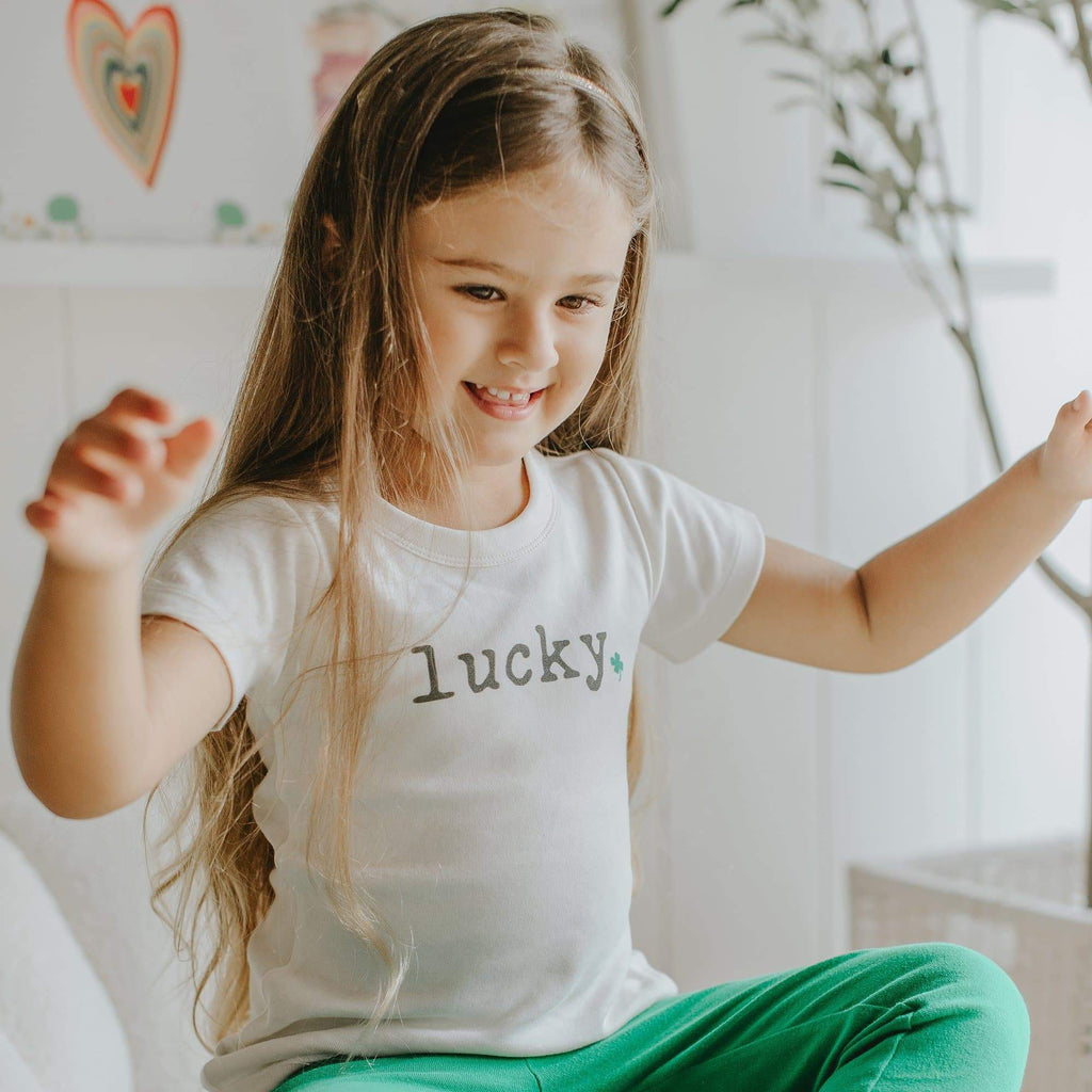 graphic-tee-lucky-Gift-Baby-Toys-2