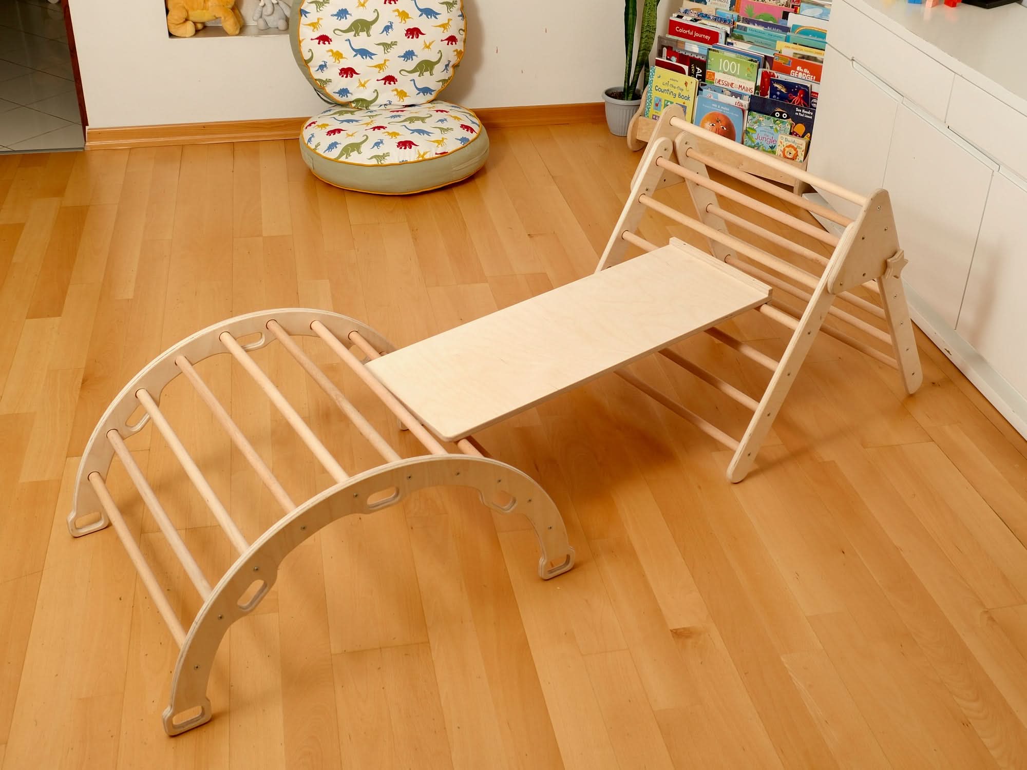montessori-indoor-playground-pikler-triangle-climbing-arch-2in1-ramp-pillow-Gift-Baby-Toys-17