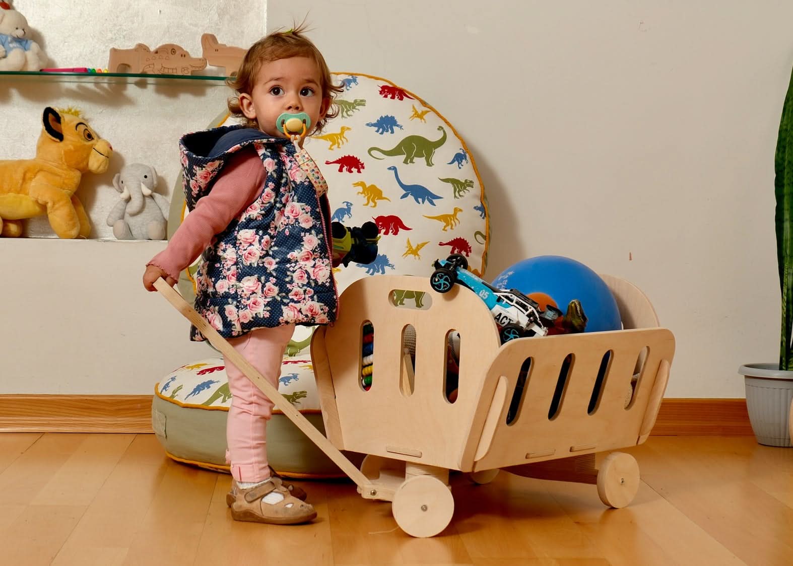 montessori-toy-storage-eco-friendly-nursery-playroom-chest-Gift-Baby-Toys-5