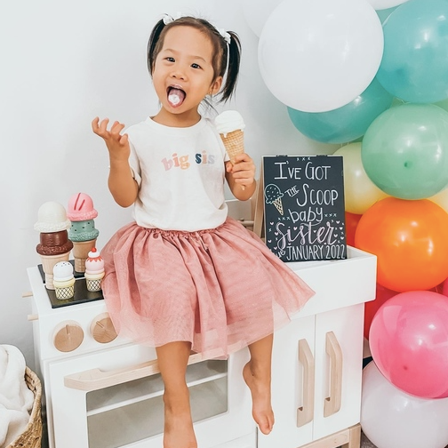 graphic-tee-big-sis-Gift-Baby-Toys-3