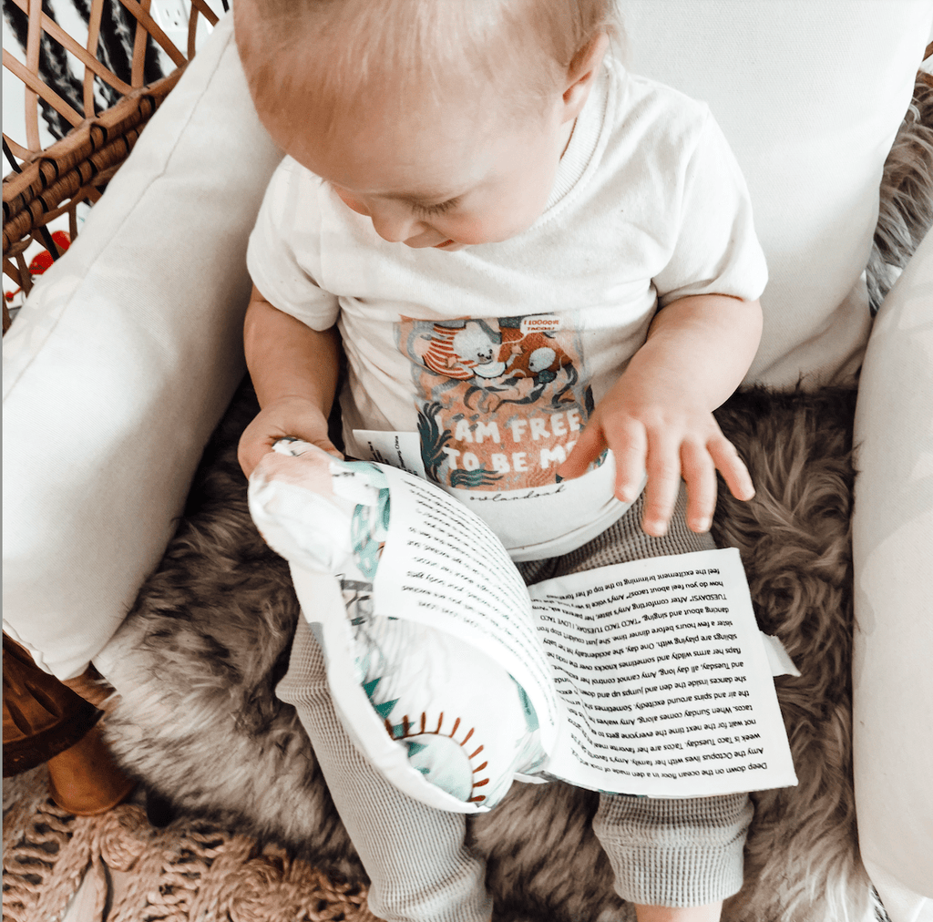 graphic-tee-empatee-amy-Gift-Baby-Toys-2