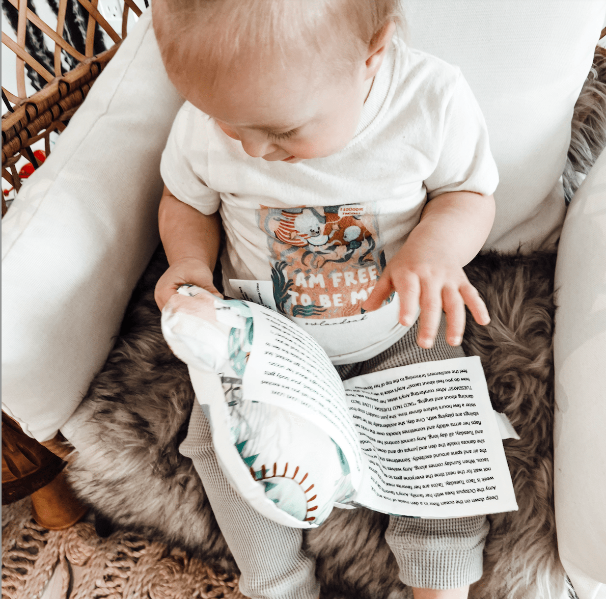 graphic-tee-empatee-amy-Gift-Baby-Toys-2