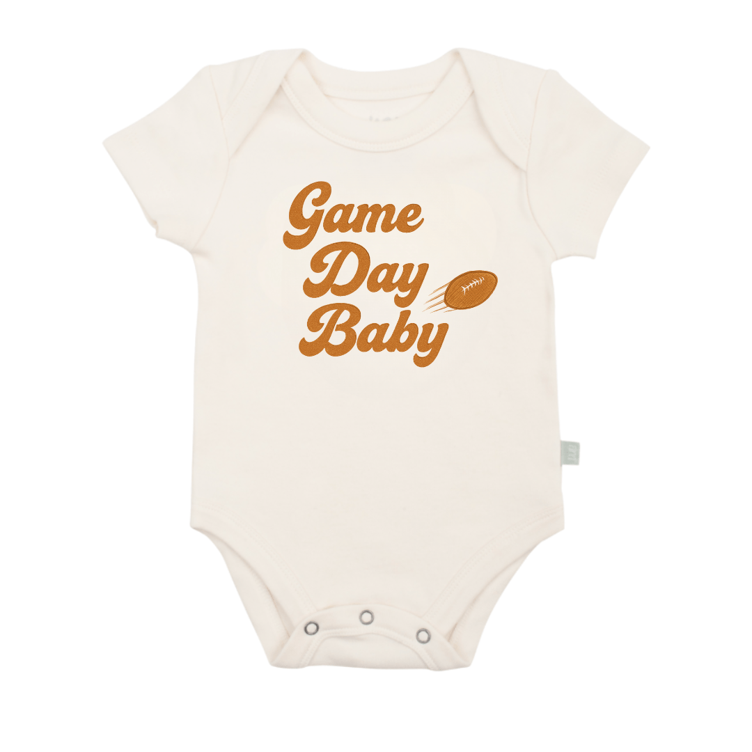 graphic-bodysuit-game-day-baby-Gift-Baby-Toysbodysuits-1