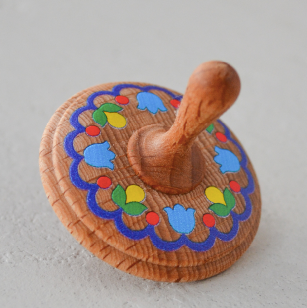 wooden-spinning-top-toy-painted-Gift-Baby-Toys-12