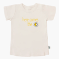 graphic-tee-here-comes-the-sun-Gift-Baby-Toystops-1