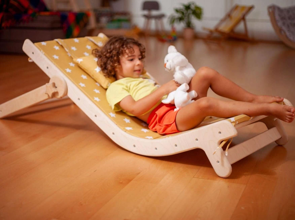 adjustable-lounge-chair-with-comfy-pad-for-kids-Gift-Baby-Toys-4