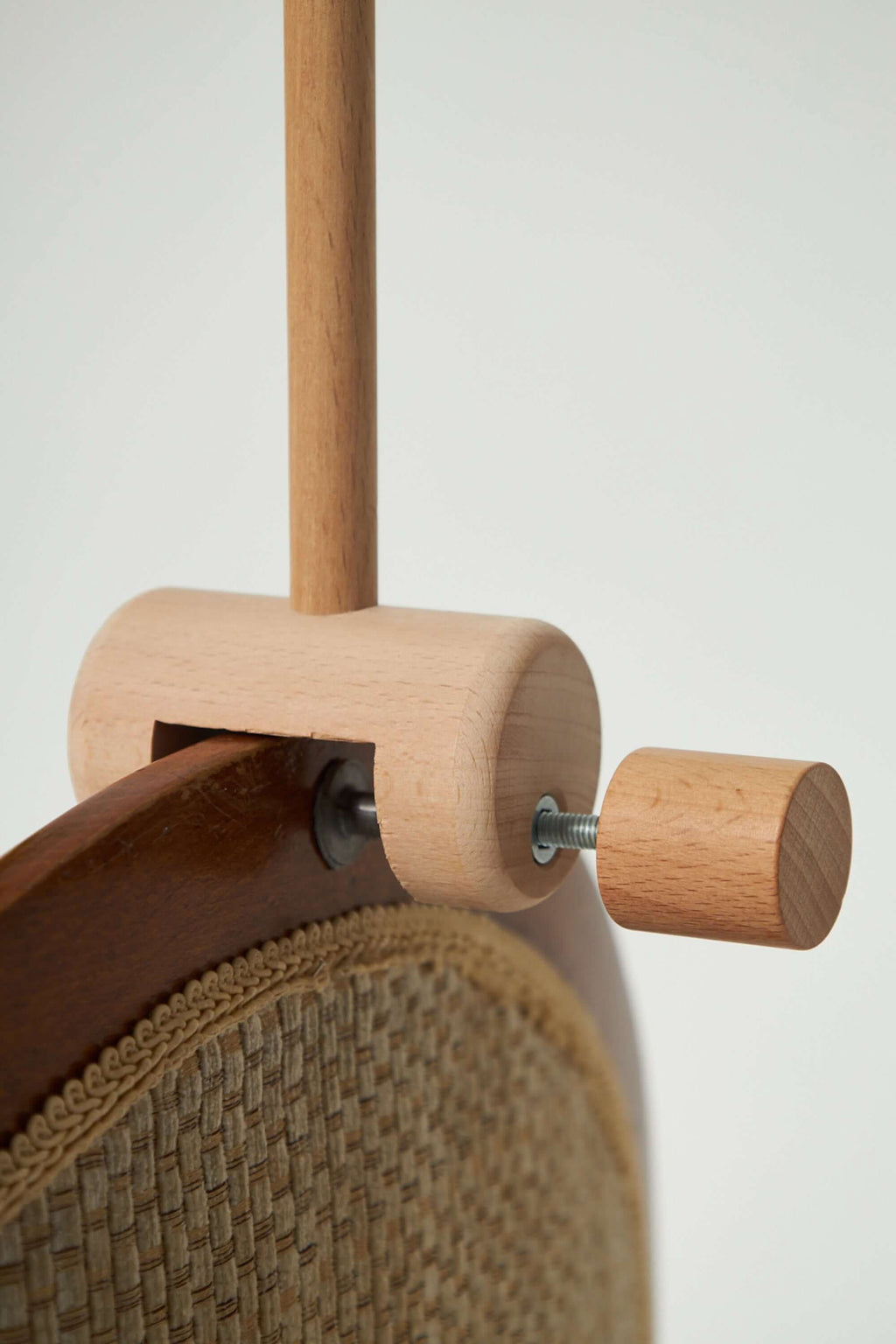 montessori-baby-mobile-set-Gift-Baby-Toys-3