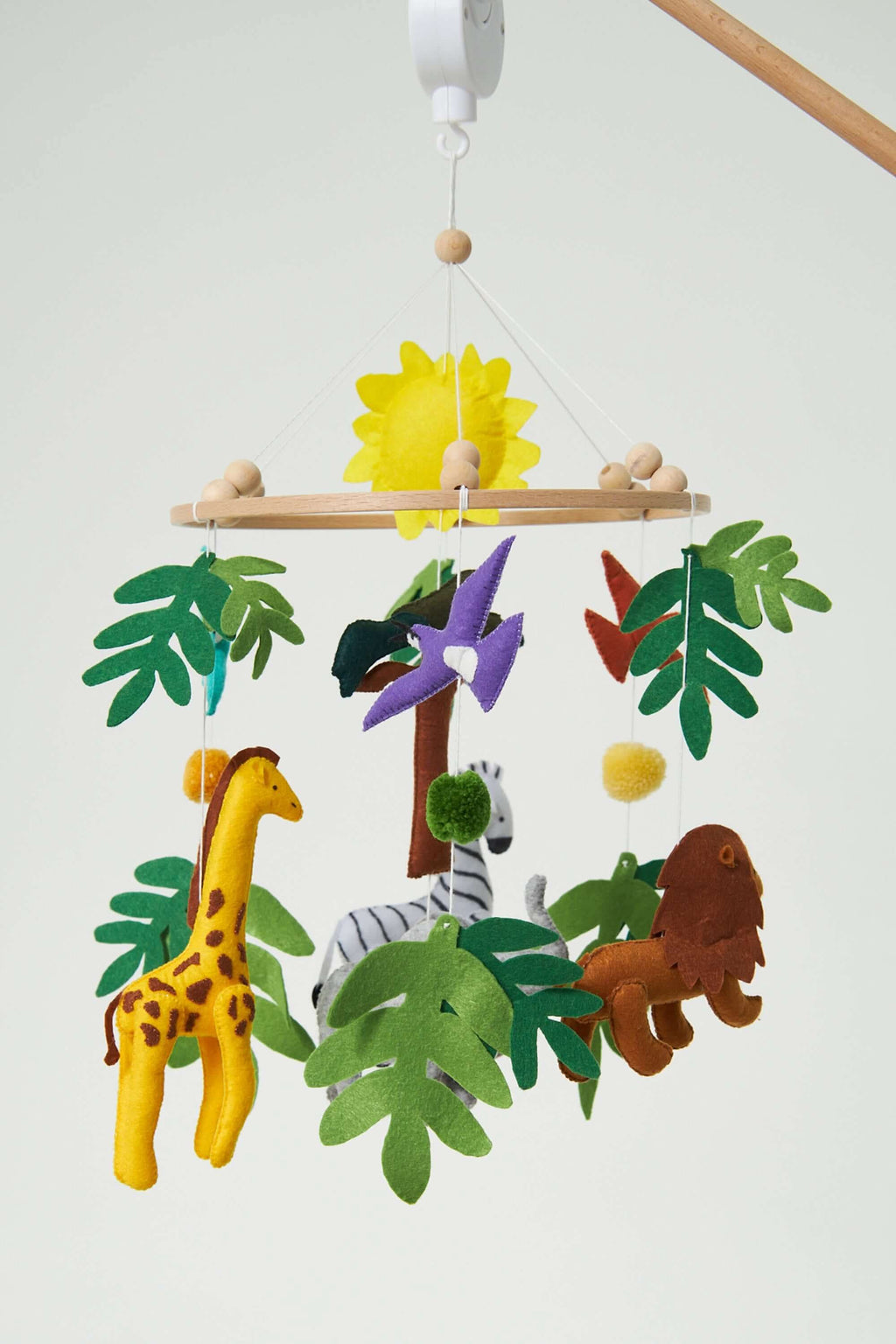 montessori-baby-mobile-set-Gift-Baby-Toys-14