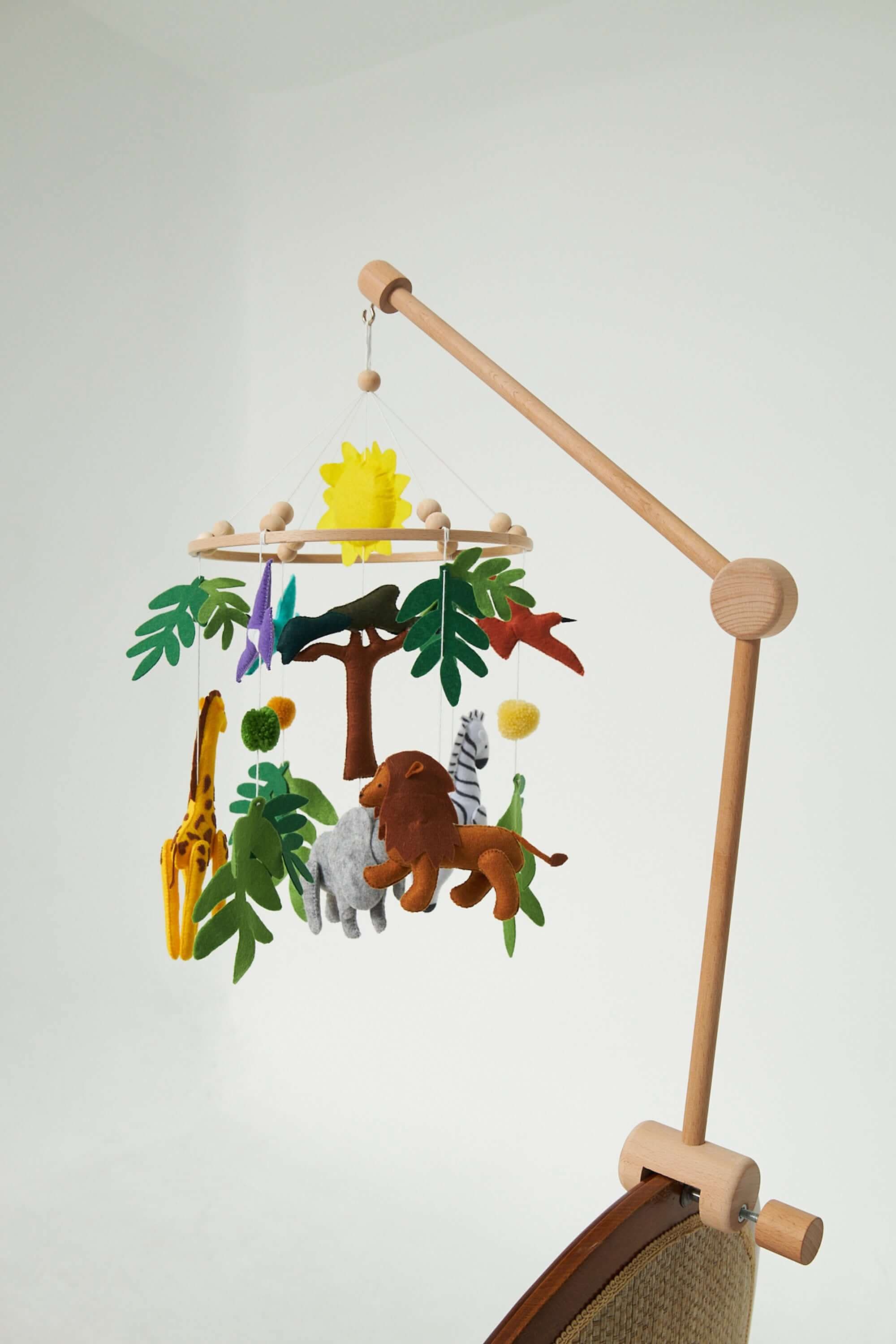 montessori-baby-mobile-set-Gift-Baby-Toys-20