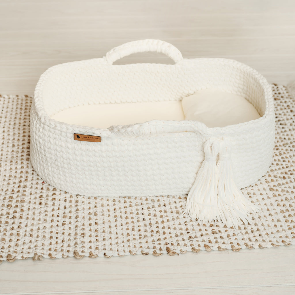 carry-cot-ivory-Gift-Baby-Toysgear-1