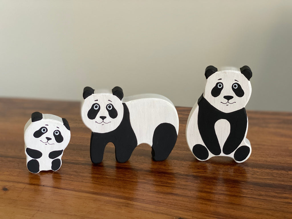 wooden-panda-figurines-set-of-3-Gift-Baby-Toys-4