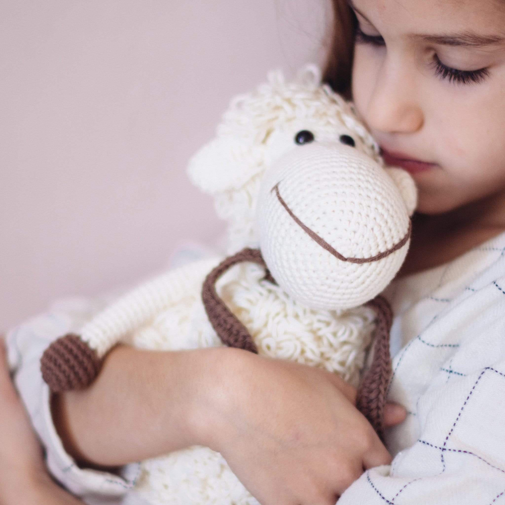 darla-the-sheep-white-Gift-Baby-Toys-4