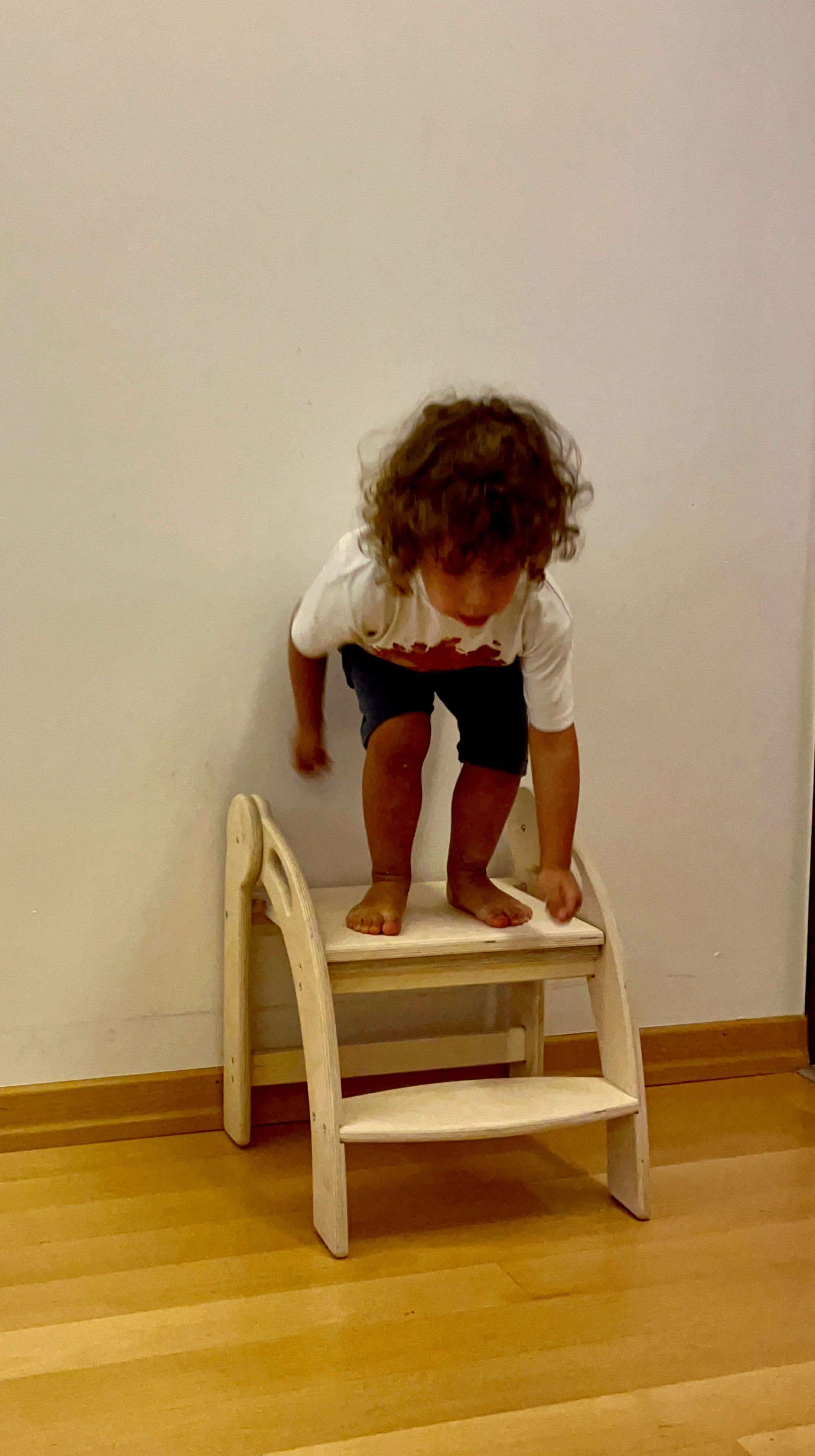foldable-montessori-kitchen-step-stool-Gift-Baby-Toys-7