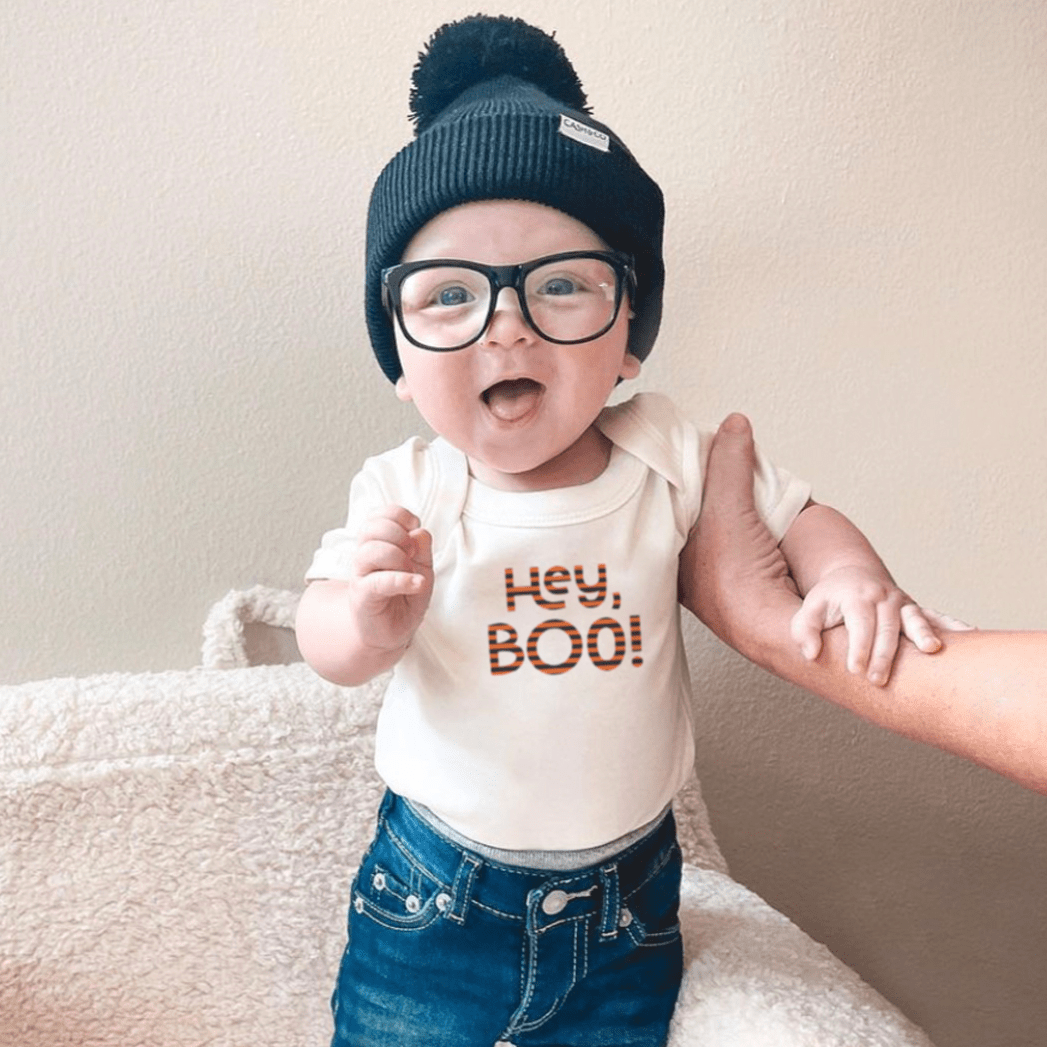 graphic-bodysuit-hey-boo-Gift-Baby-Toys-2