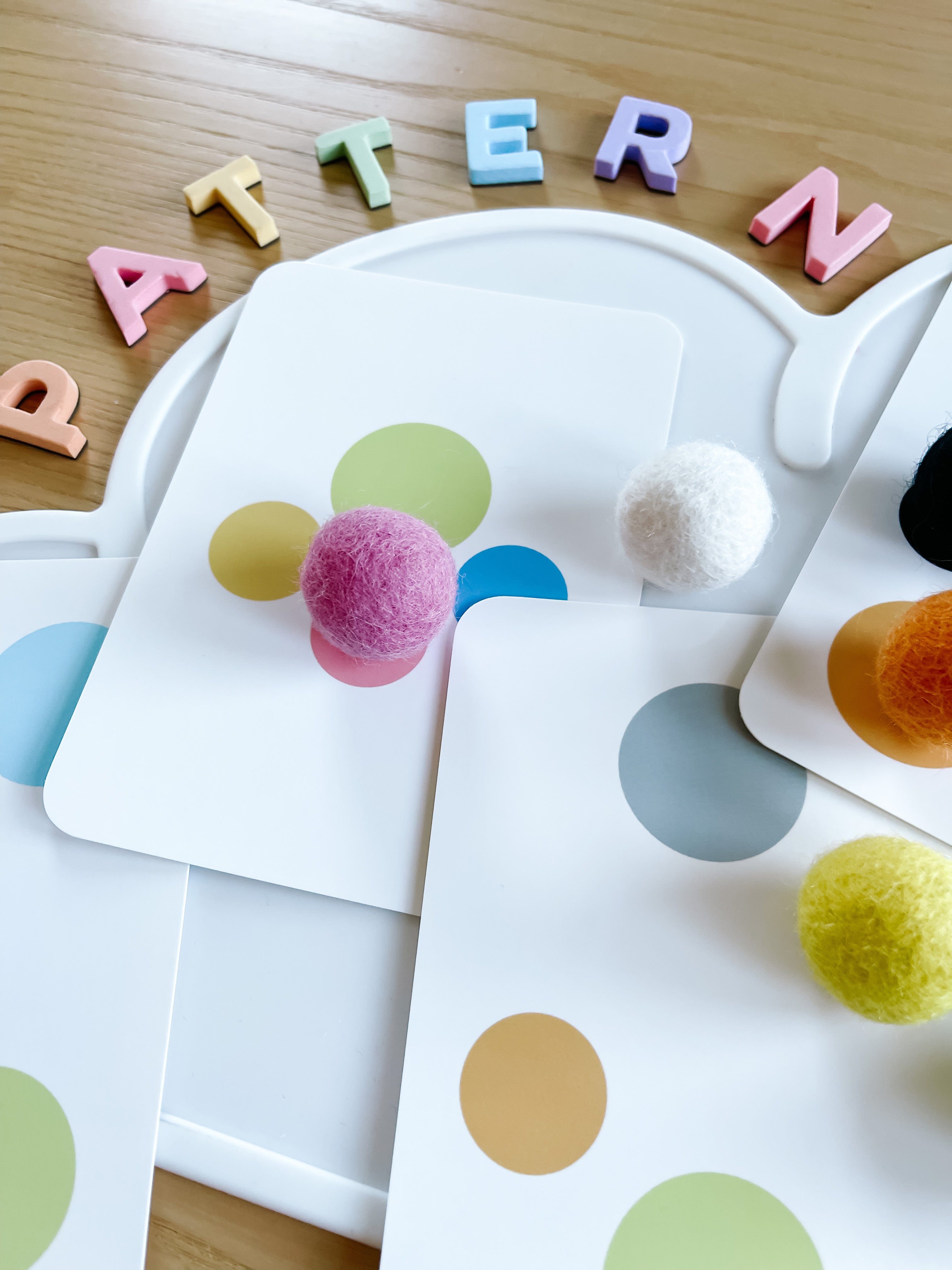 grid-pattern-ball-flashcards-Gift-Baby-Toys-13