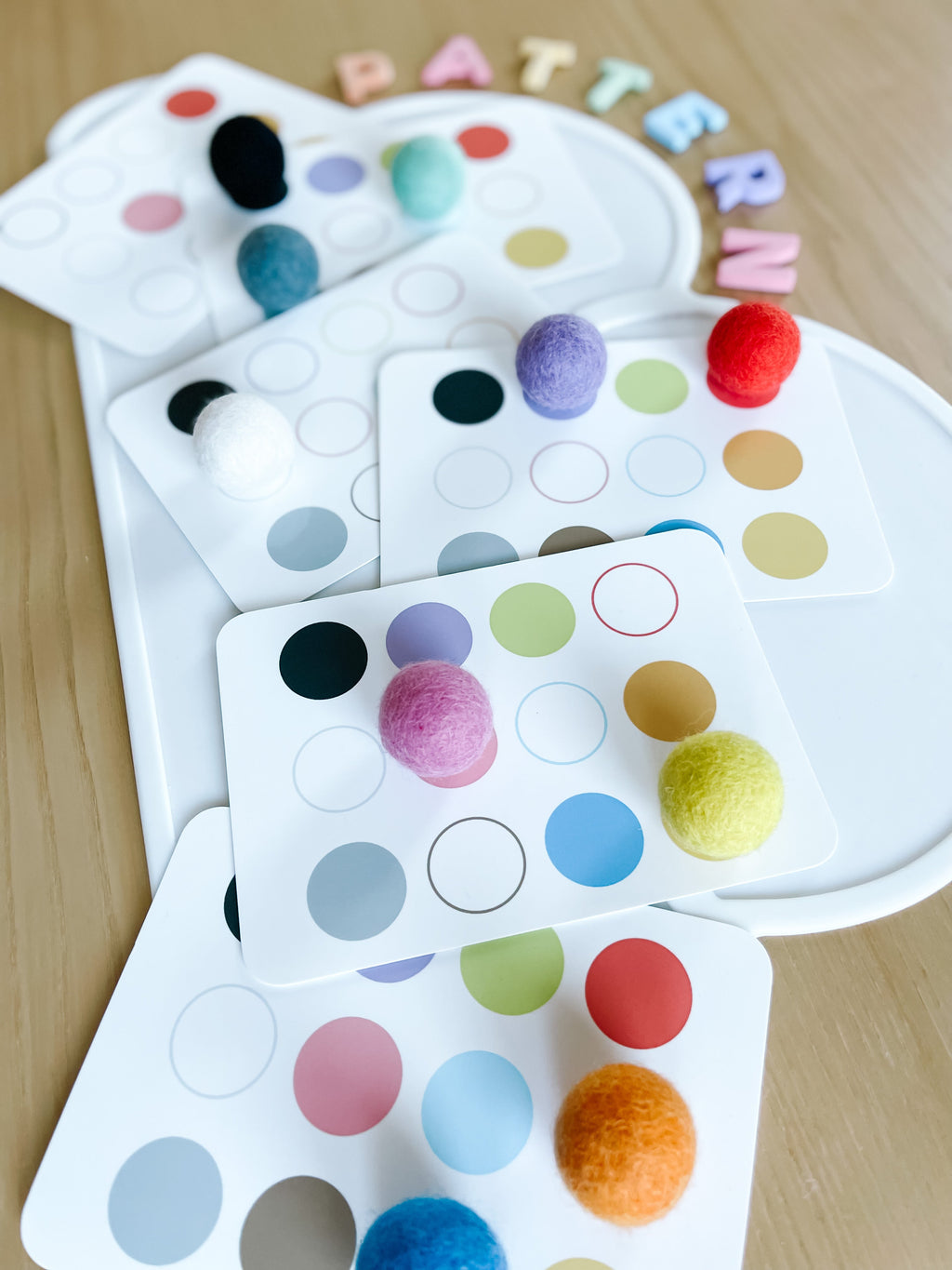 grid-pattern-ball-flashcards-Gift-Baby-Toys-5